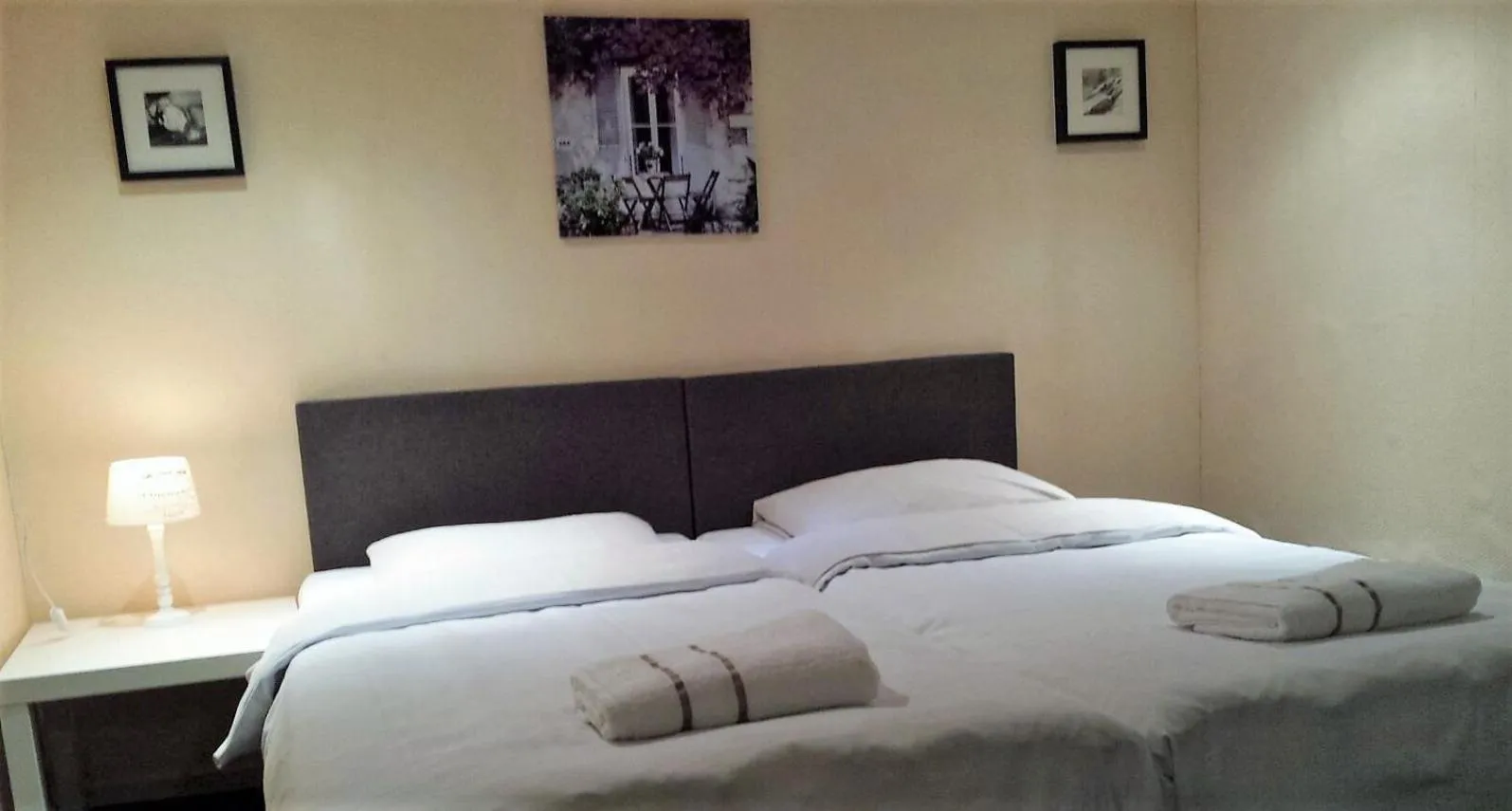 Bed in Hostel Herberg de Esborg Scheemda