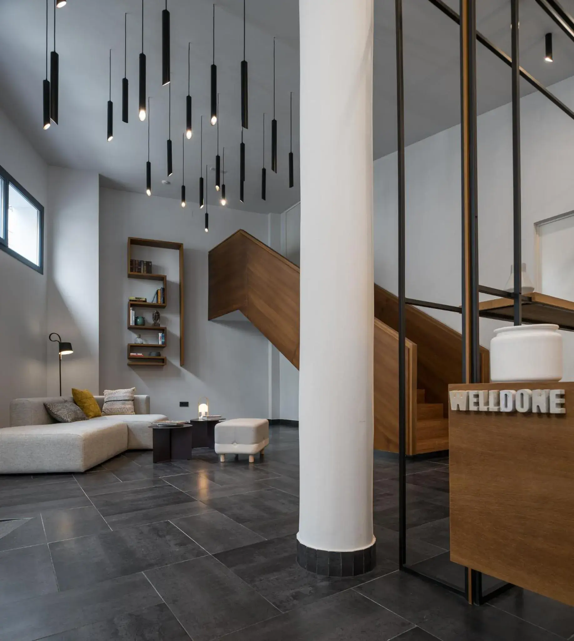 Welldone Antiquarium Welldone Antiquarium