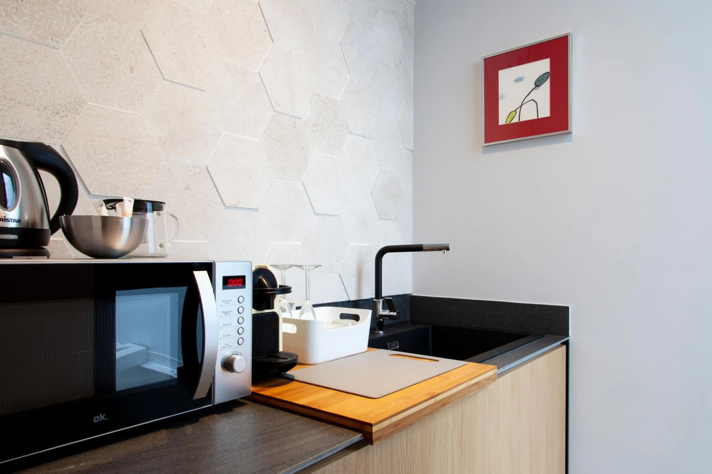 Coffee/tea facilities in Welldone Metropol