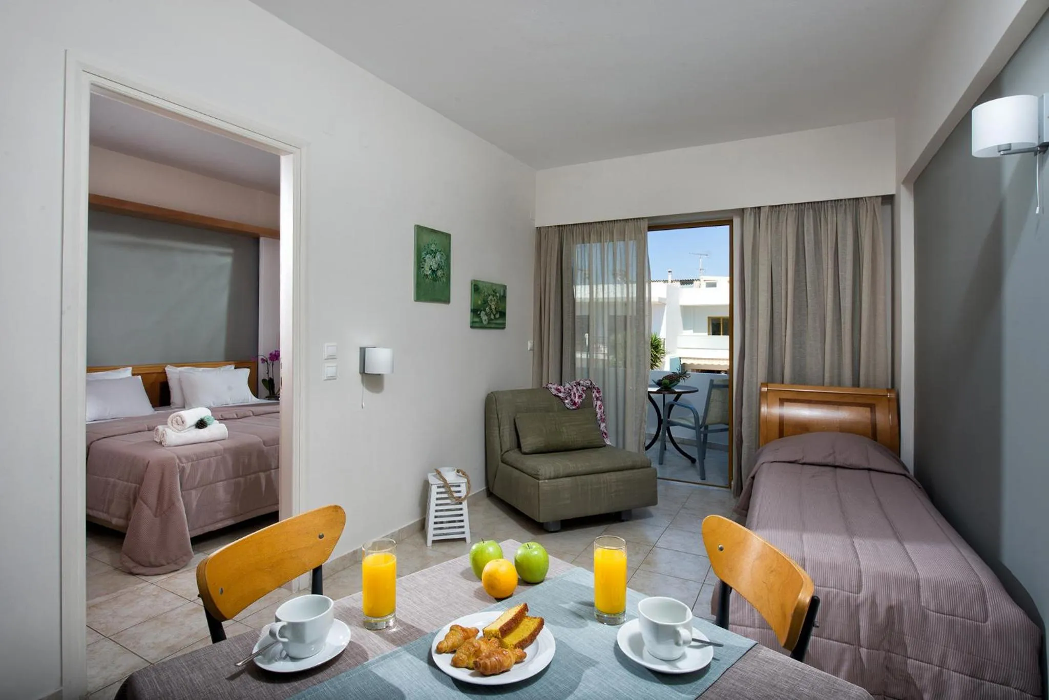 Photo of the whole room, Bed in Mary Hotel & Mary Royal Suites