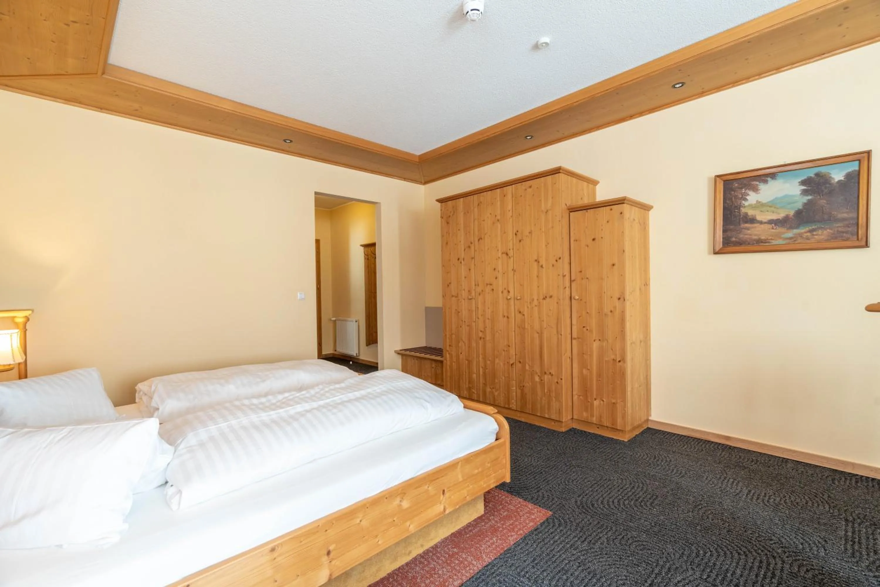 Photo of the whole room, Bed in Alpin Panoramahotel Lärchenhof