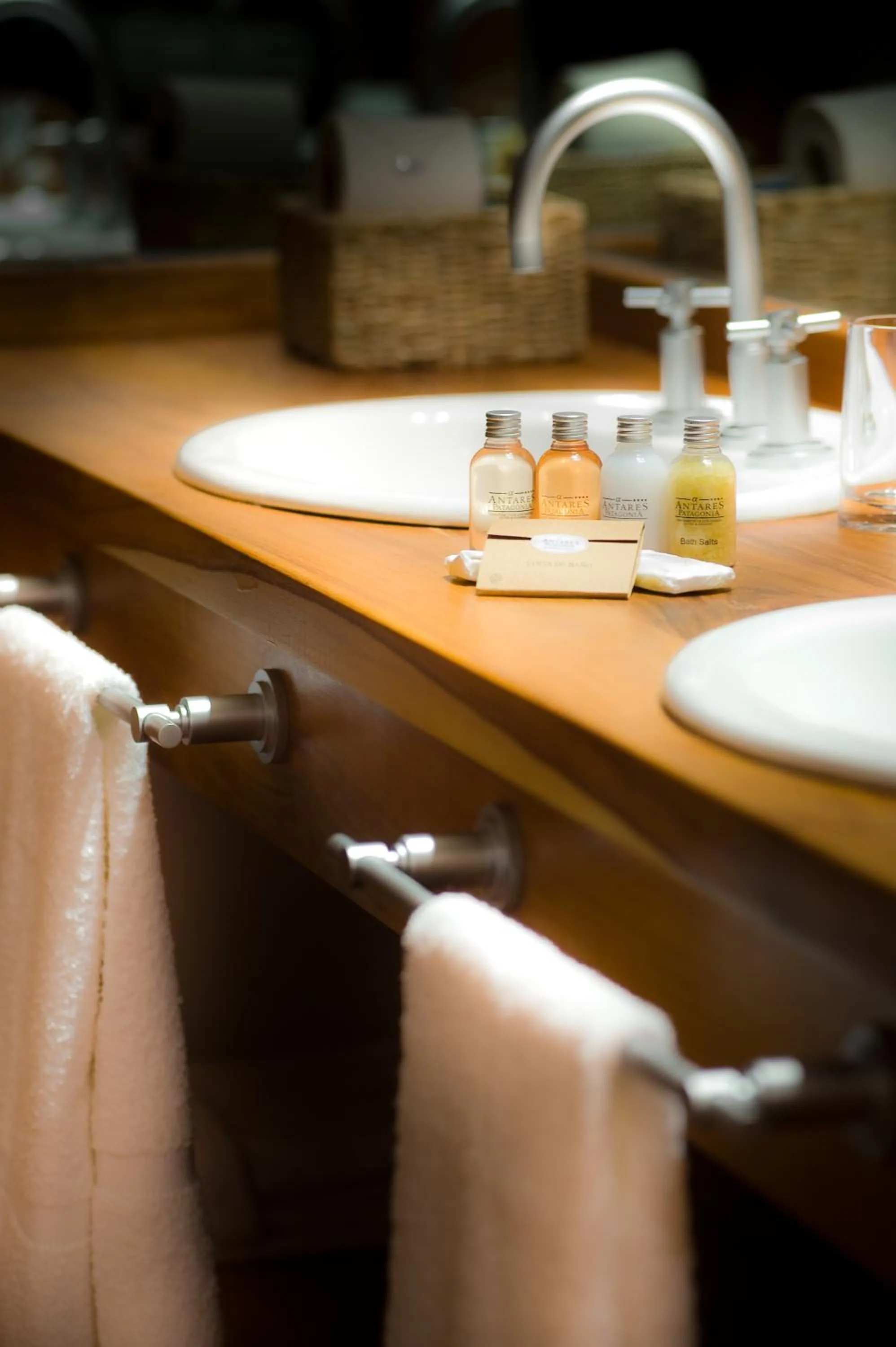 Hostería Antares Patagonia by Visionnaire