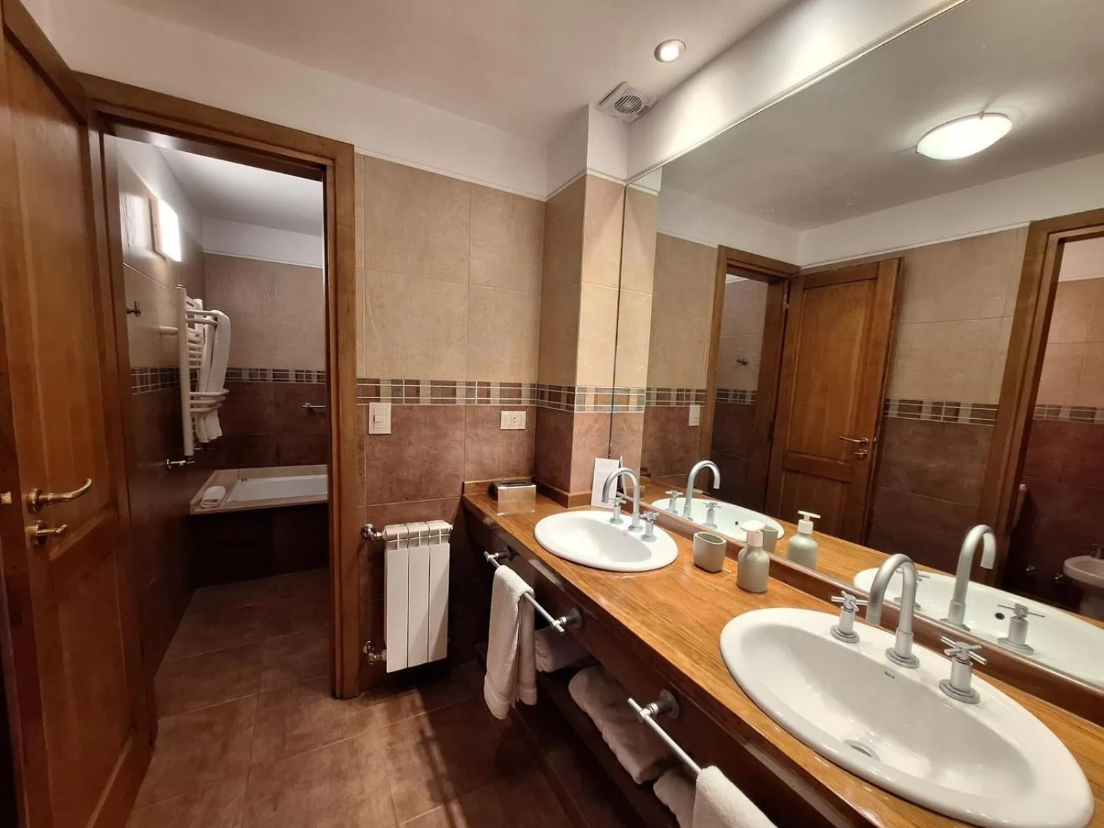 Hostería Antares Patagonia by Visionnaire