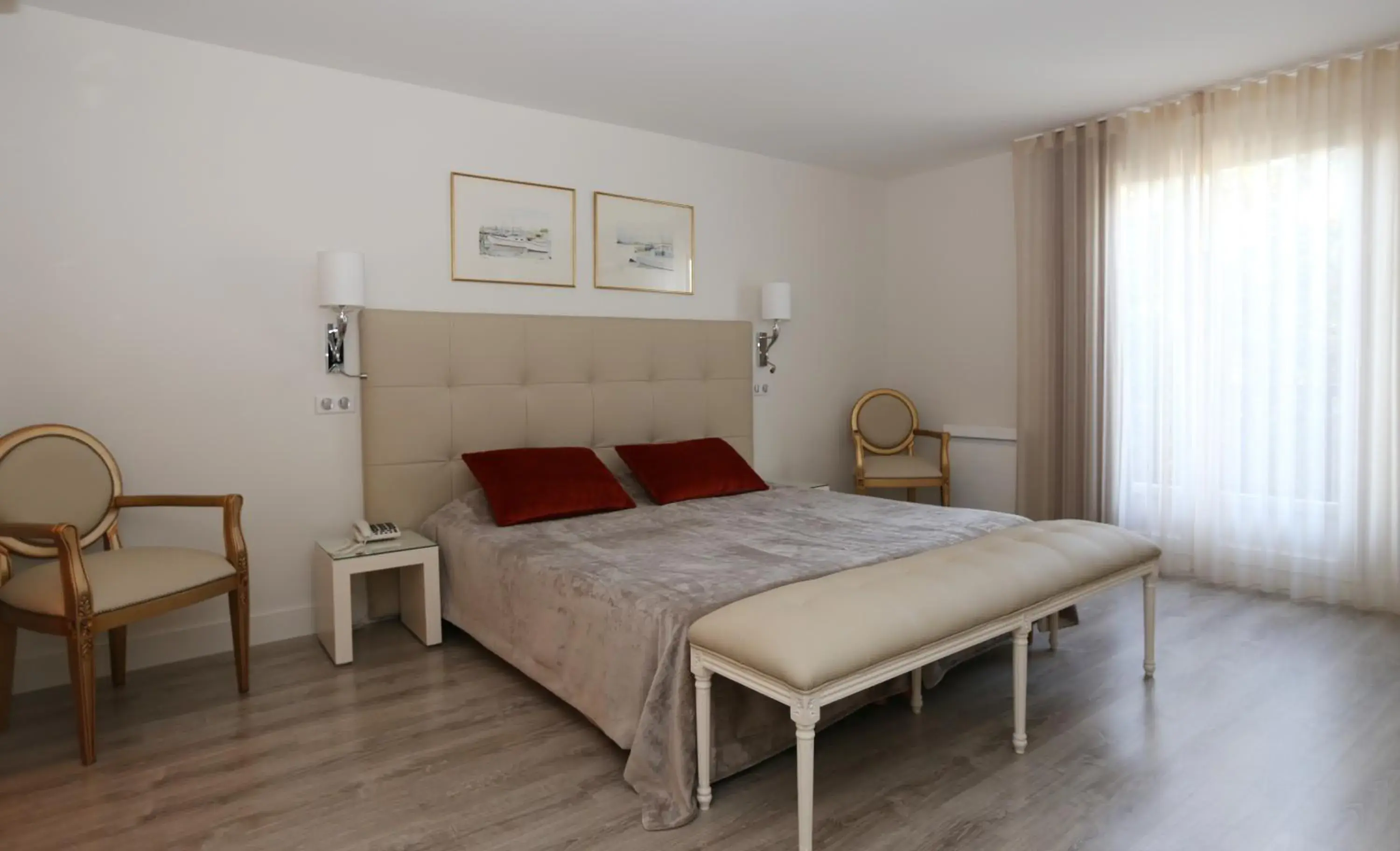 Superior Double Room in Les Criquets Hôtel & Spa Superior Double Room in Les Criquets Hôtel & Spa