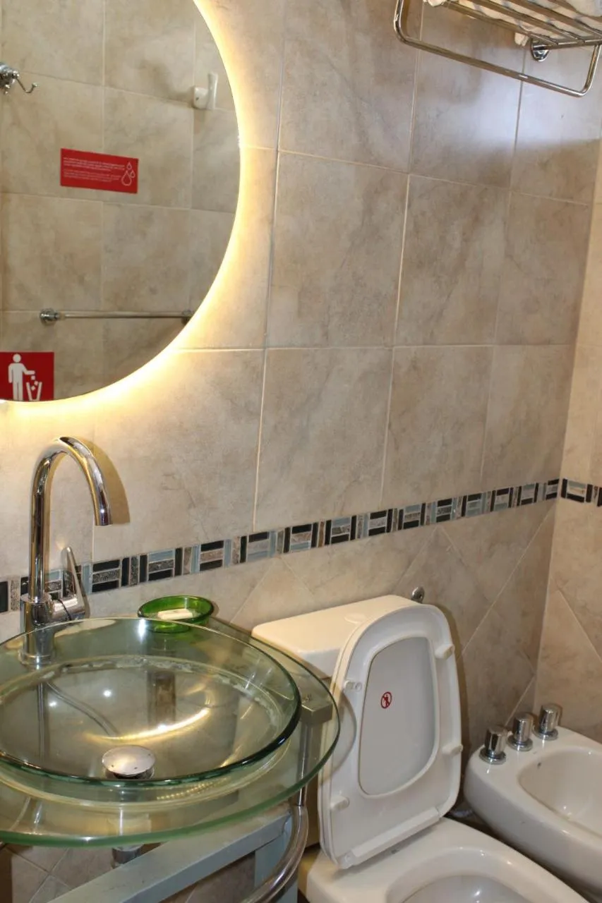 Shower in Aparthotel Maison Suisse