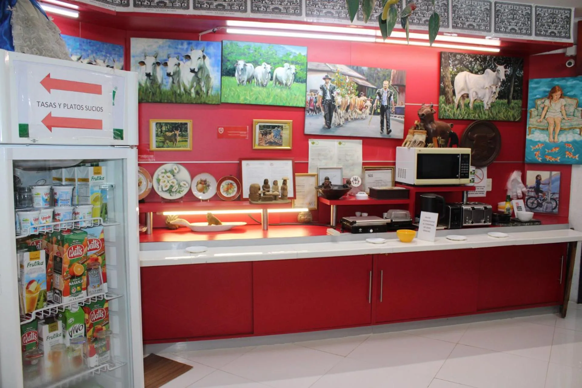 Coffee/tea facilities in Aparthotel Maison Suisse