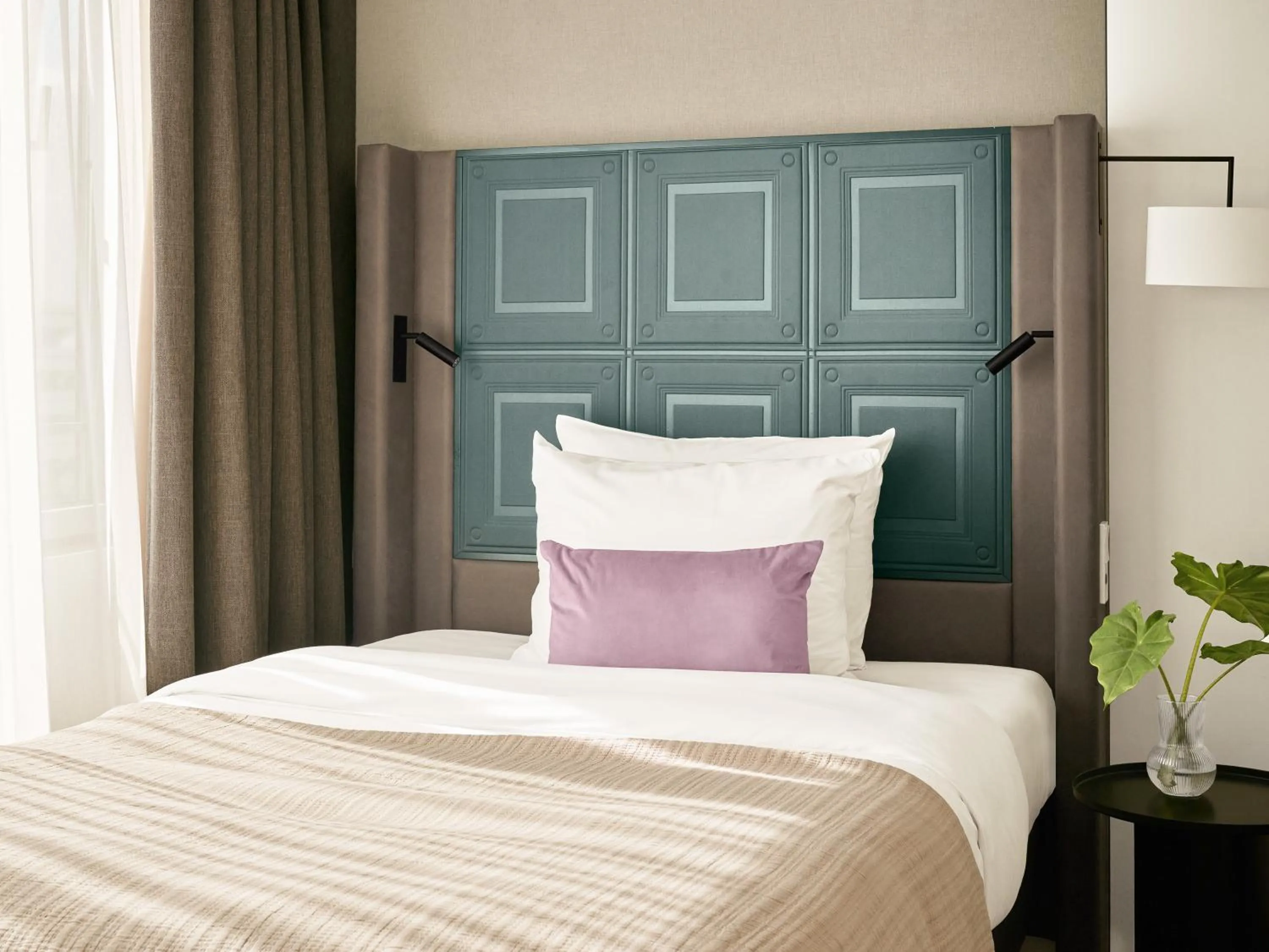 Bed in Numa Hamburg Fore