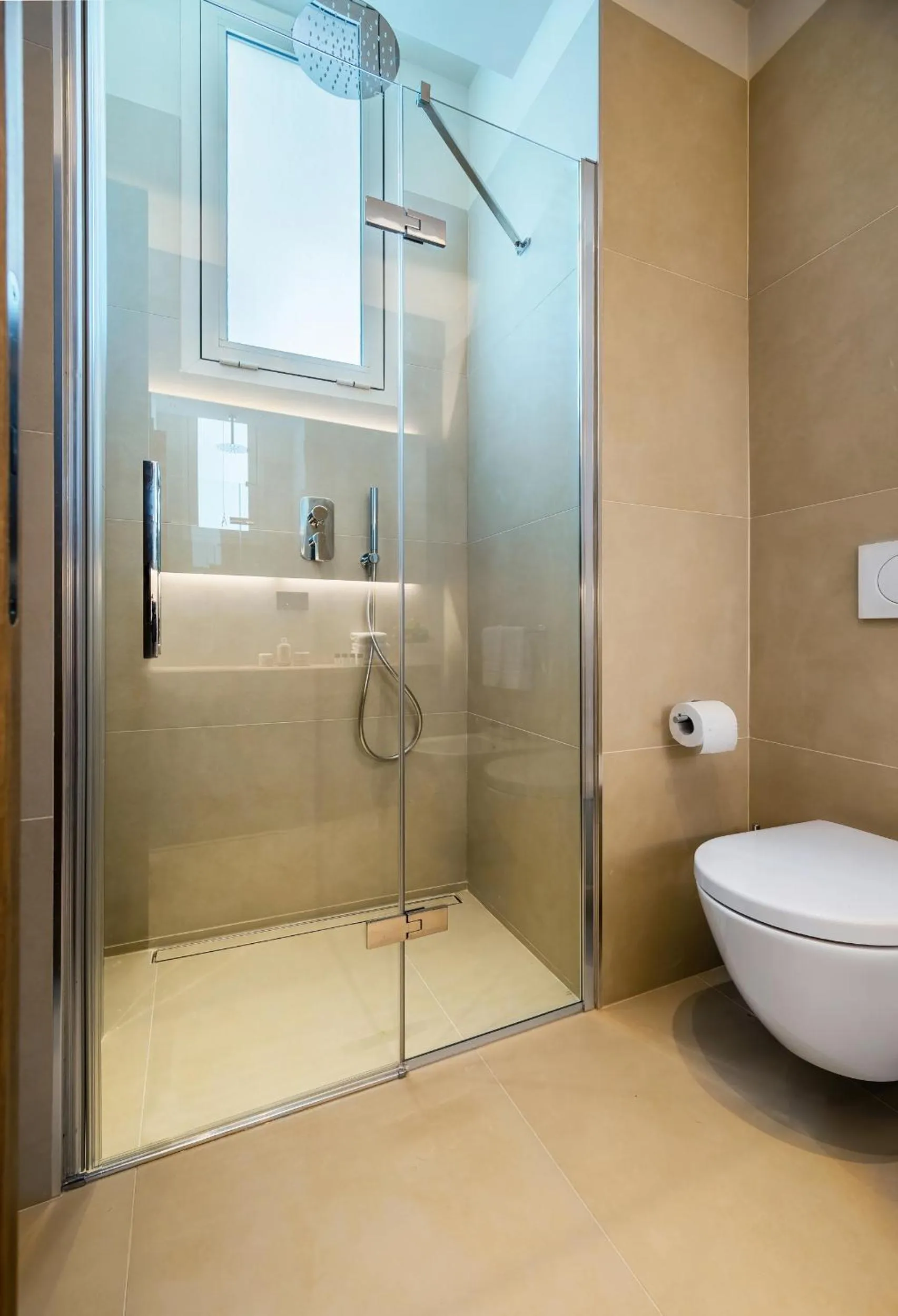 Shower in Hotel Universal