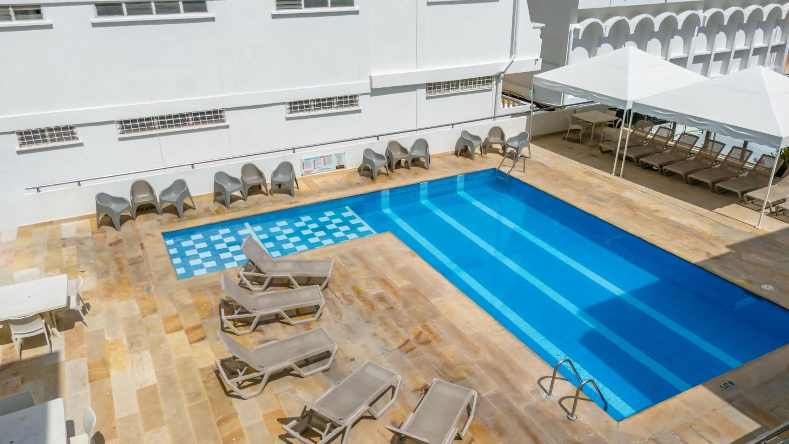 Pool view in Hotel Arhuaco Rodadero