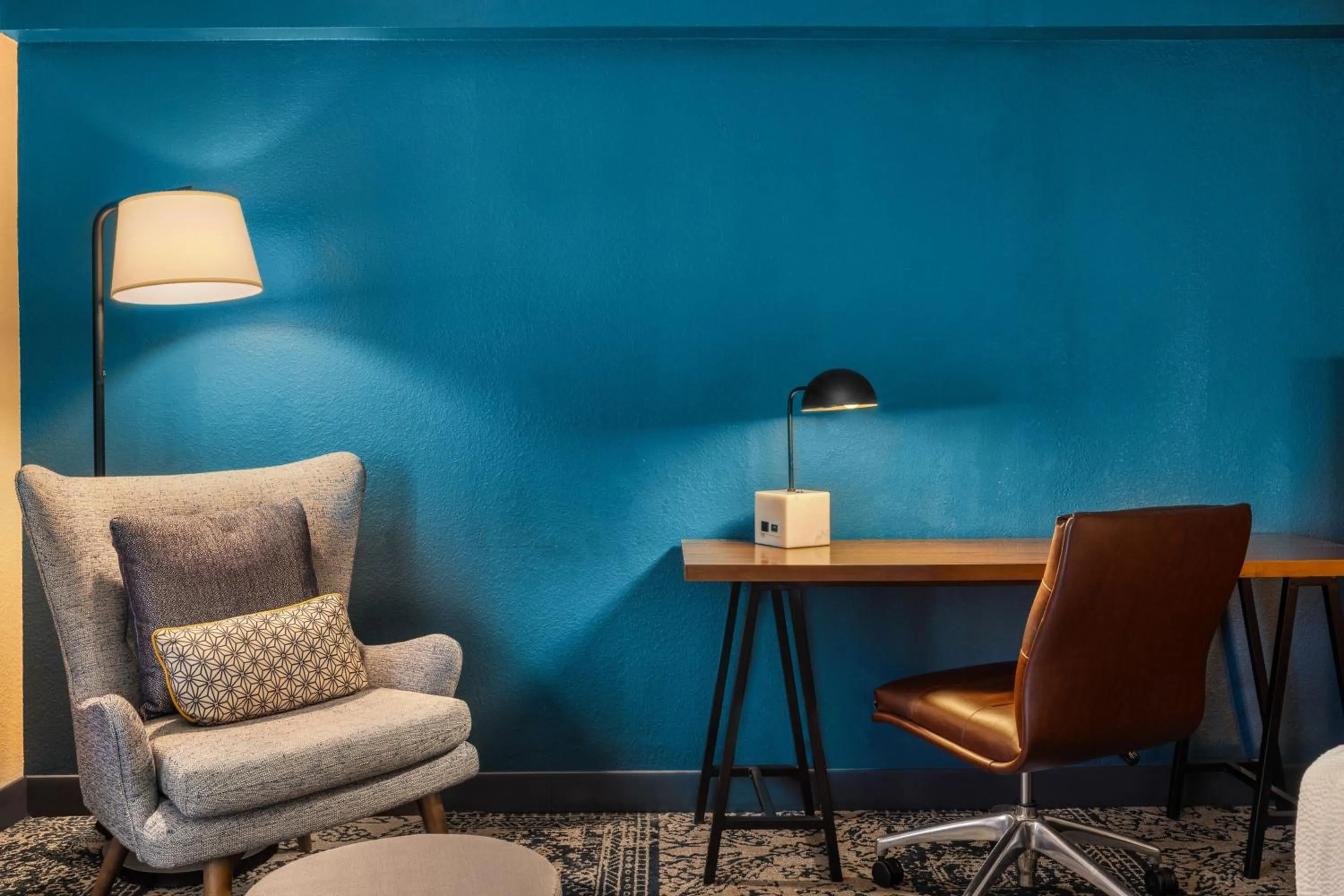 Photo of the whole room in Four Points by Sheraton Greensboro Airport