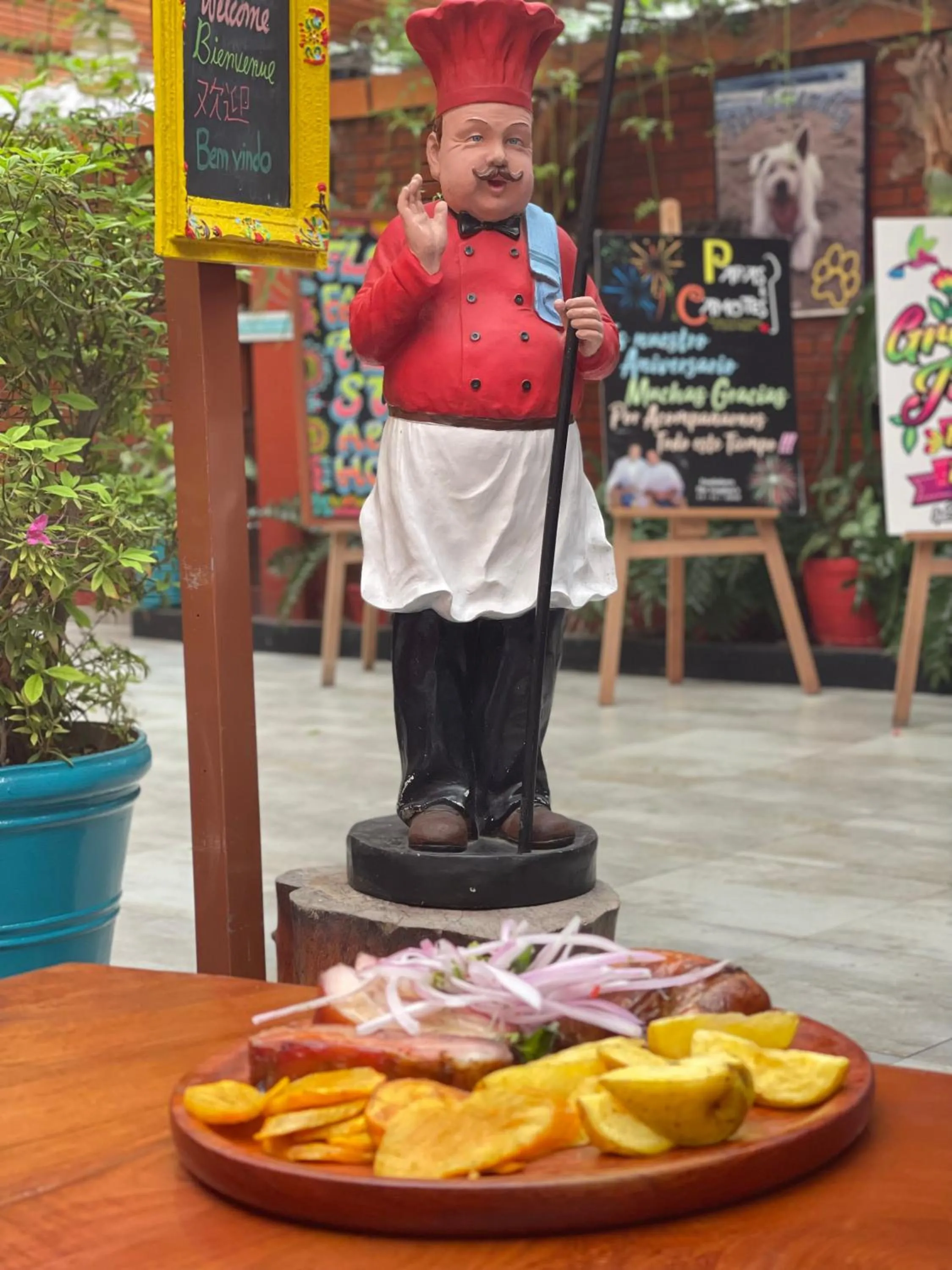 Restaurant/places to eat in Peru Star Apart-Hotel