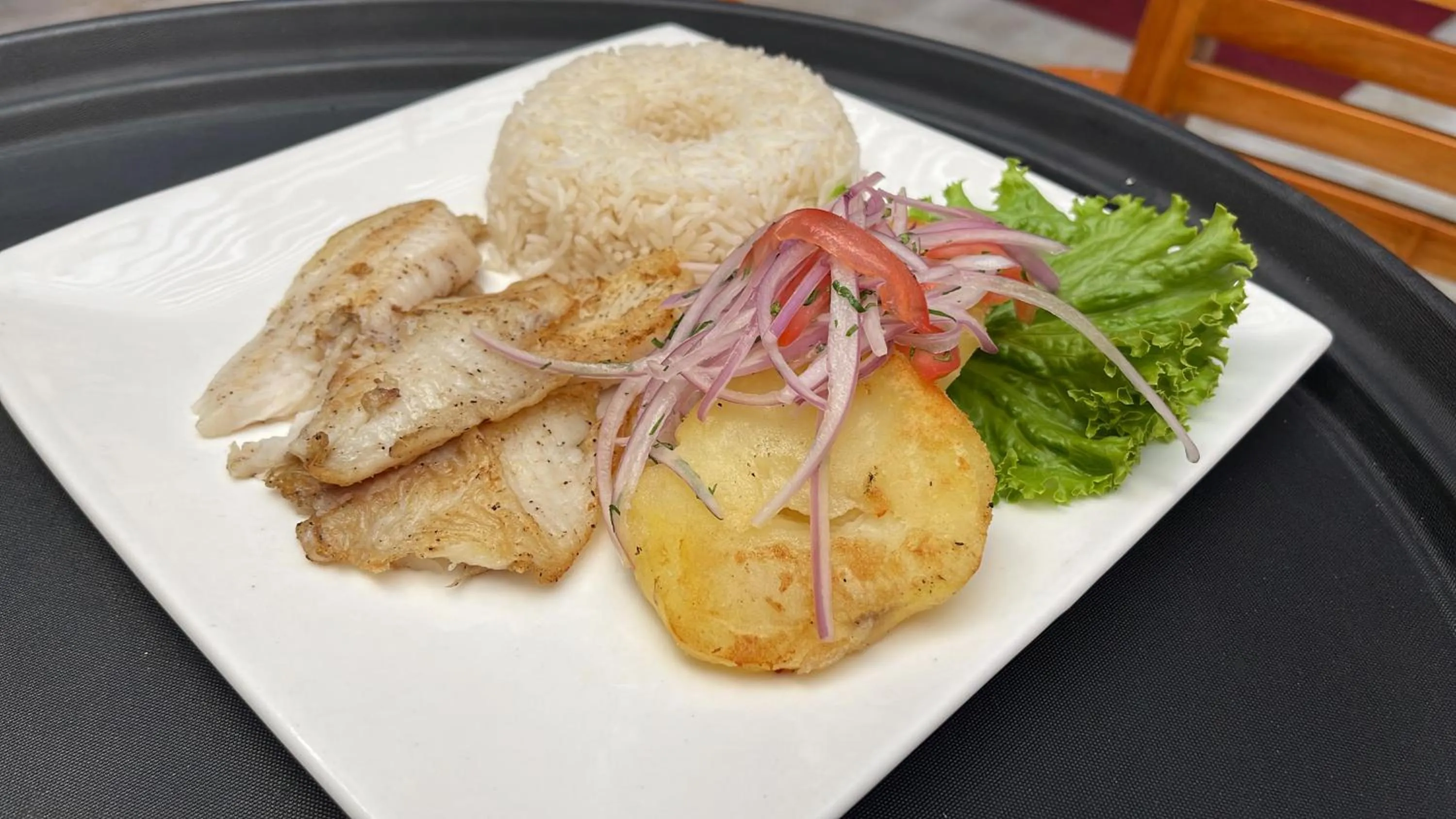 Restaurant/places to eat in Peru Star Apart-Hotel