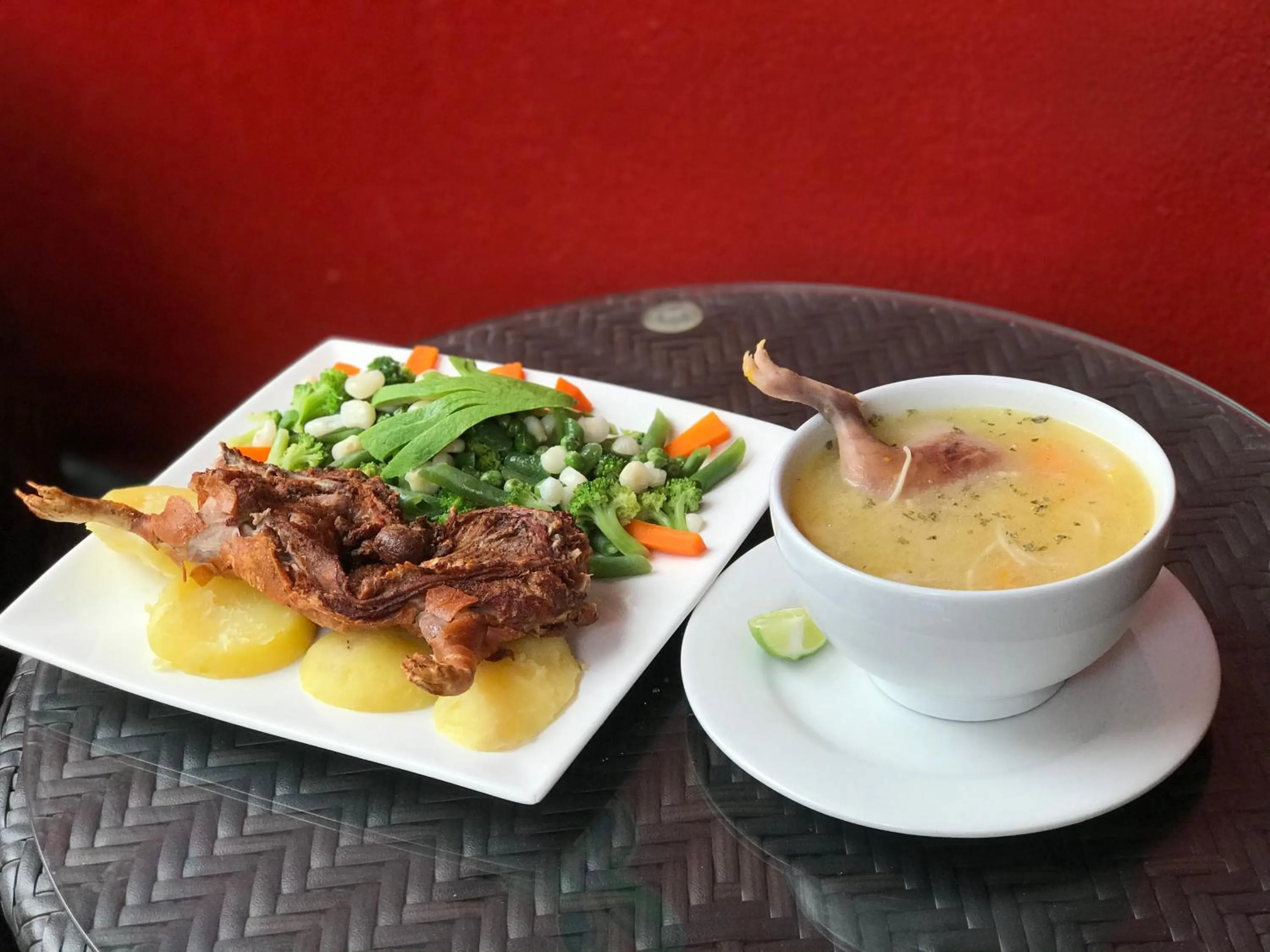 Restaurant/places to eat in Peru Star Apart-Hotel