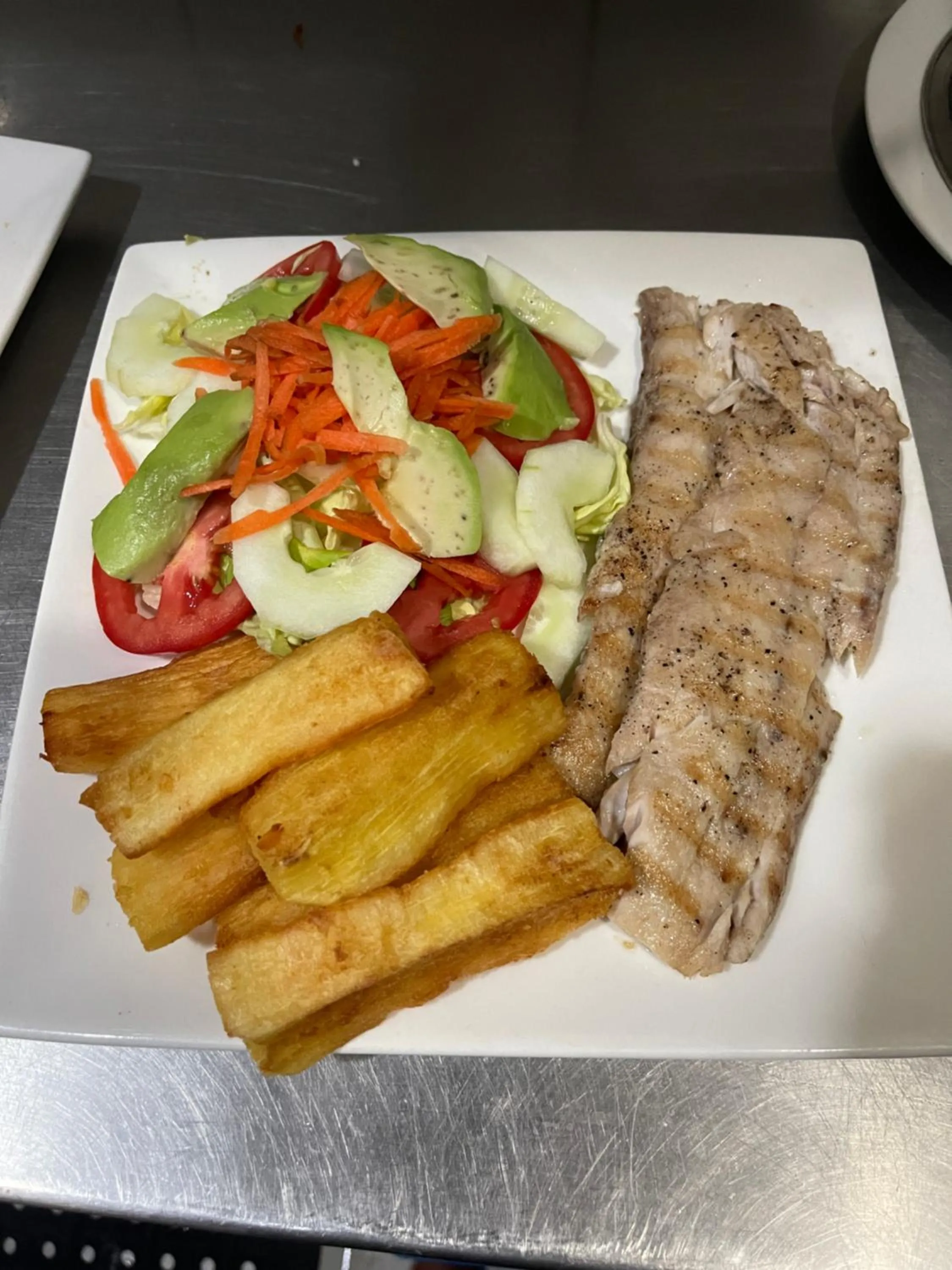 Restaurant/places to eat in Peru Star Apart-Hotel