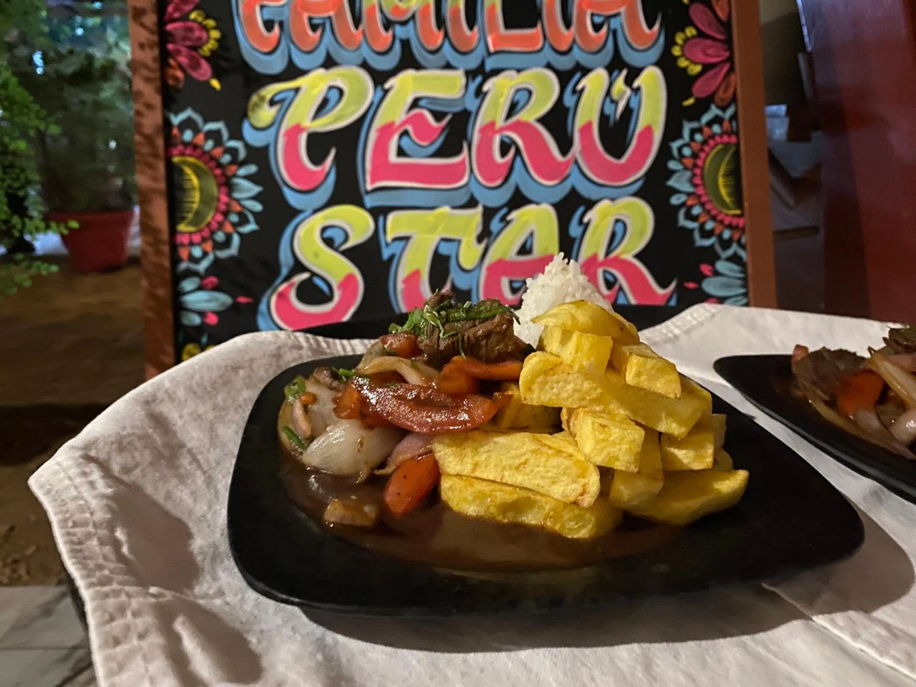 Restaurant/places to eat in Peru Star Apart-Hotel