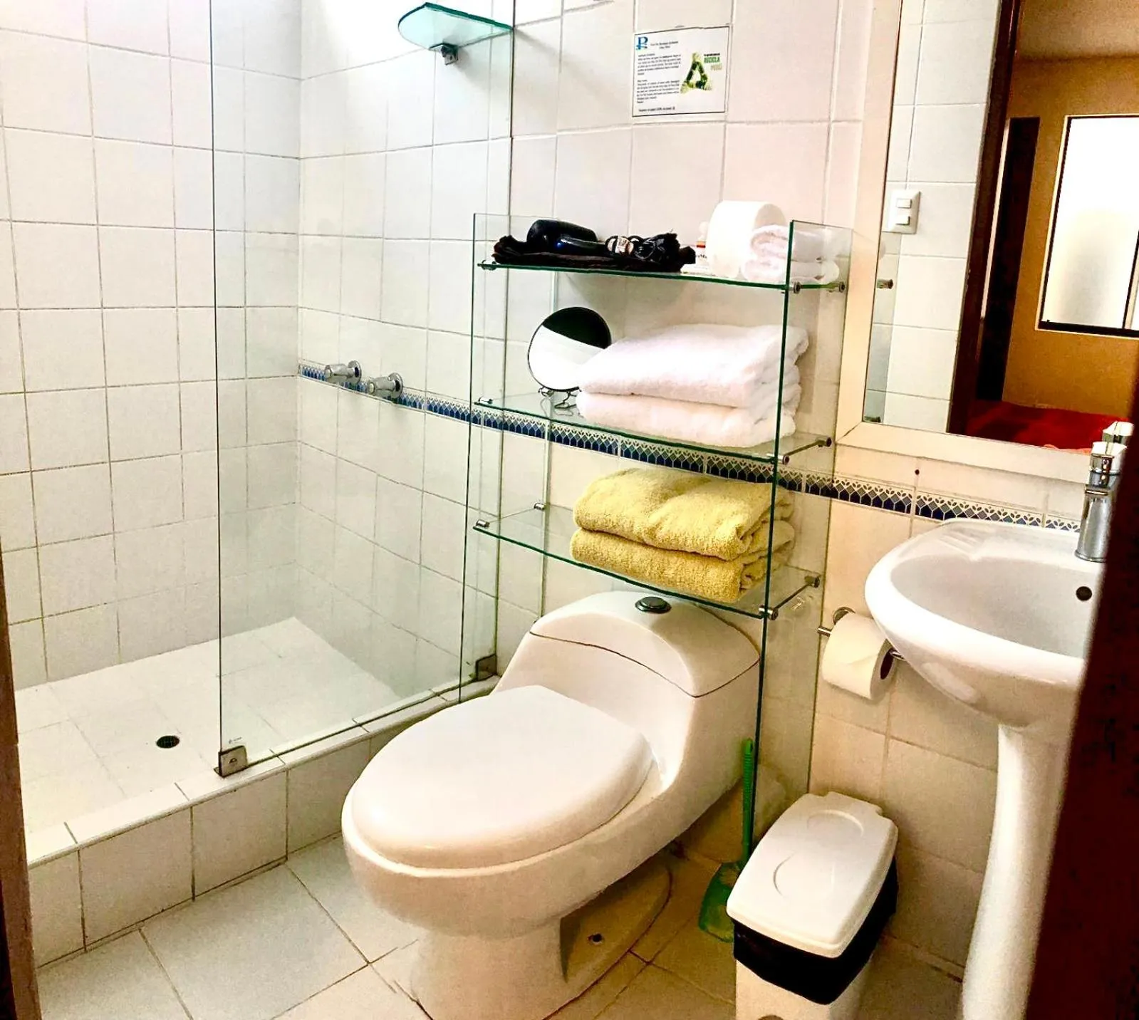 Bathroom in Peru Star Apart-Hotel