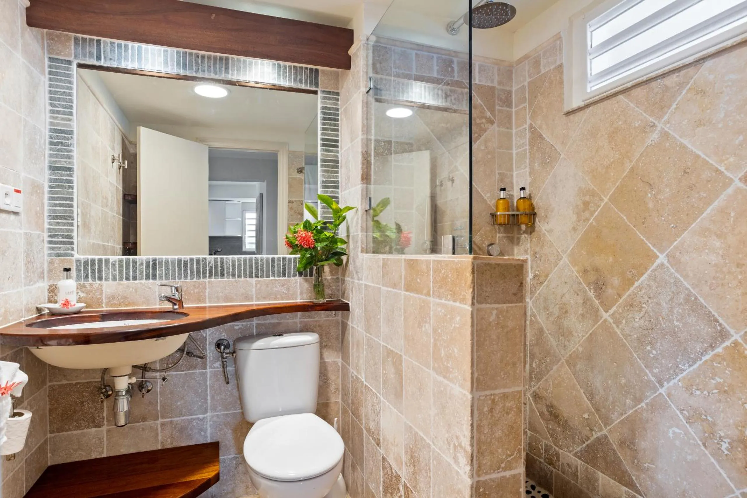 Shower in Grand Case Beach Club