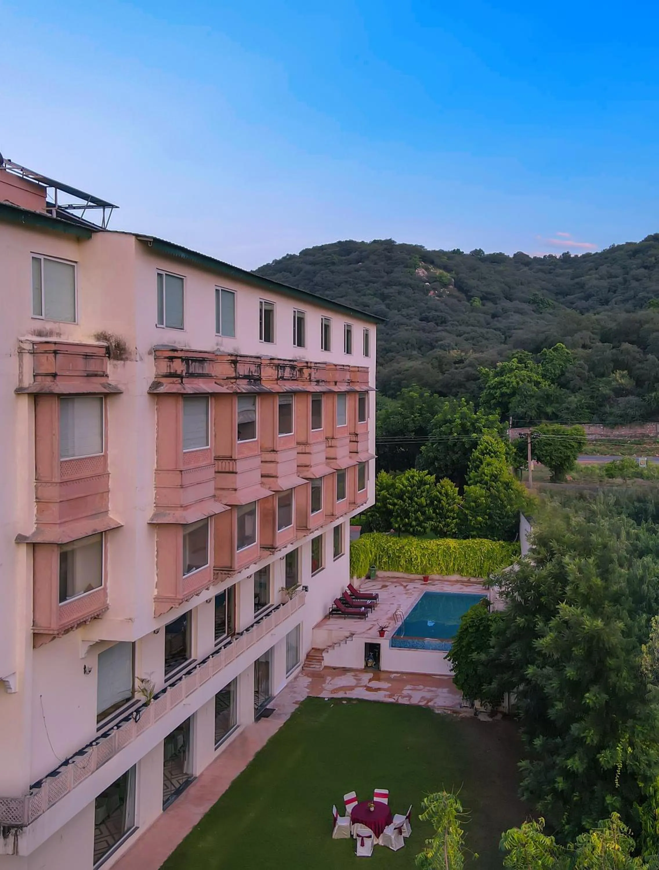 Property building in WelcomHeritage Mount Valley Resort Ranthambore