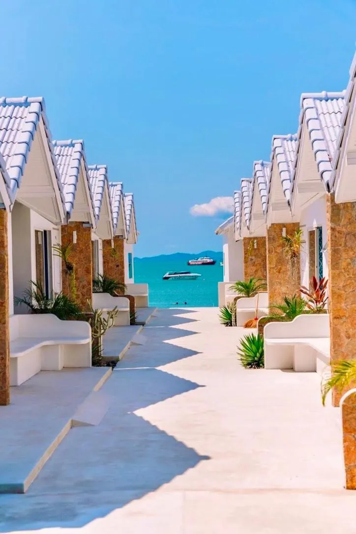 Property building in So KohKoon Beach Resort