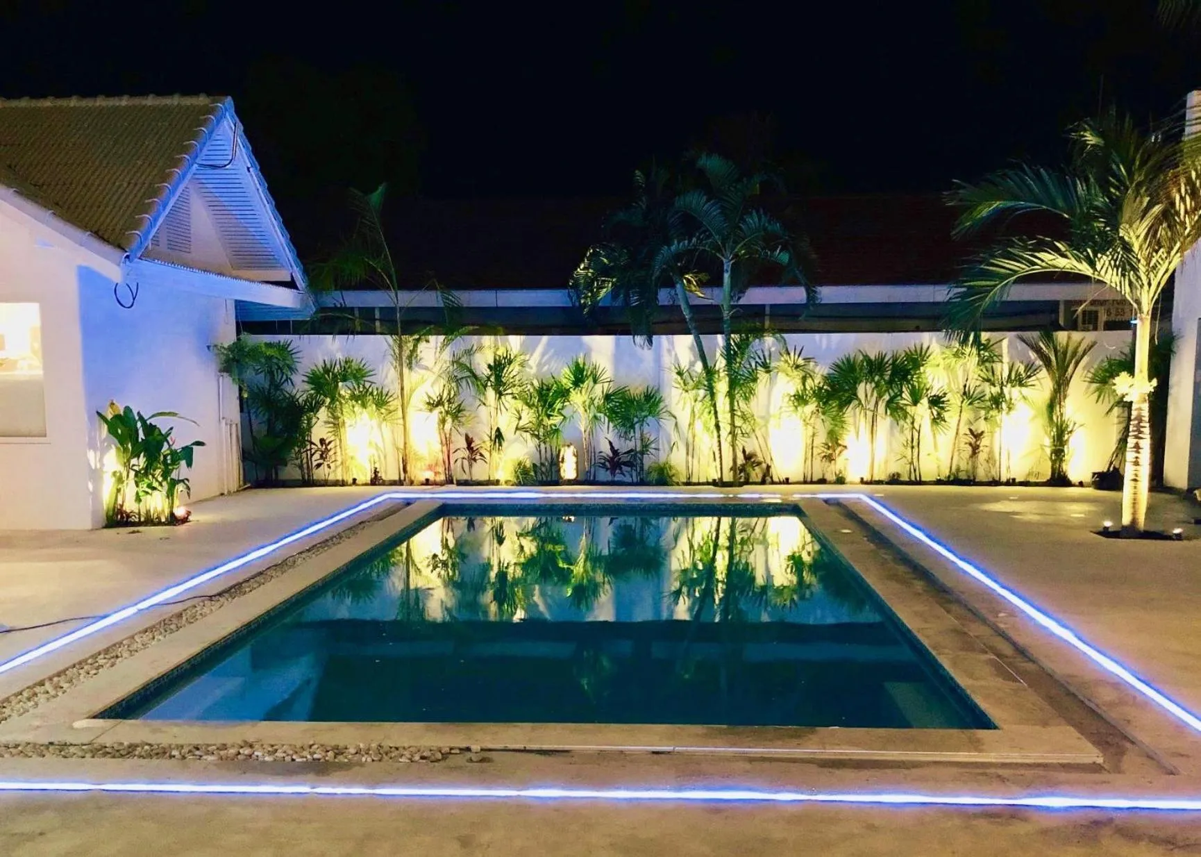 Swimming pool in So KohKoon Beach Resort