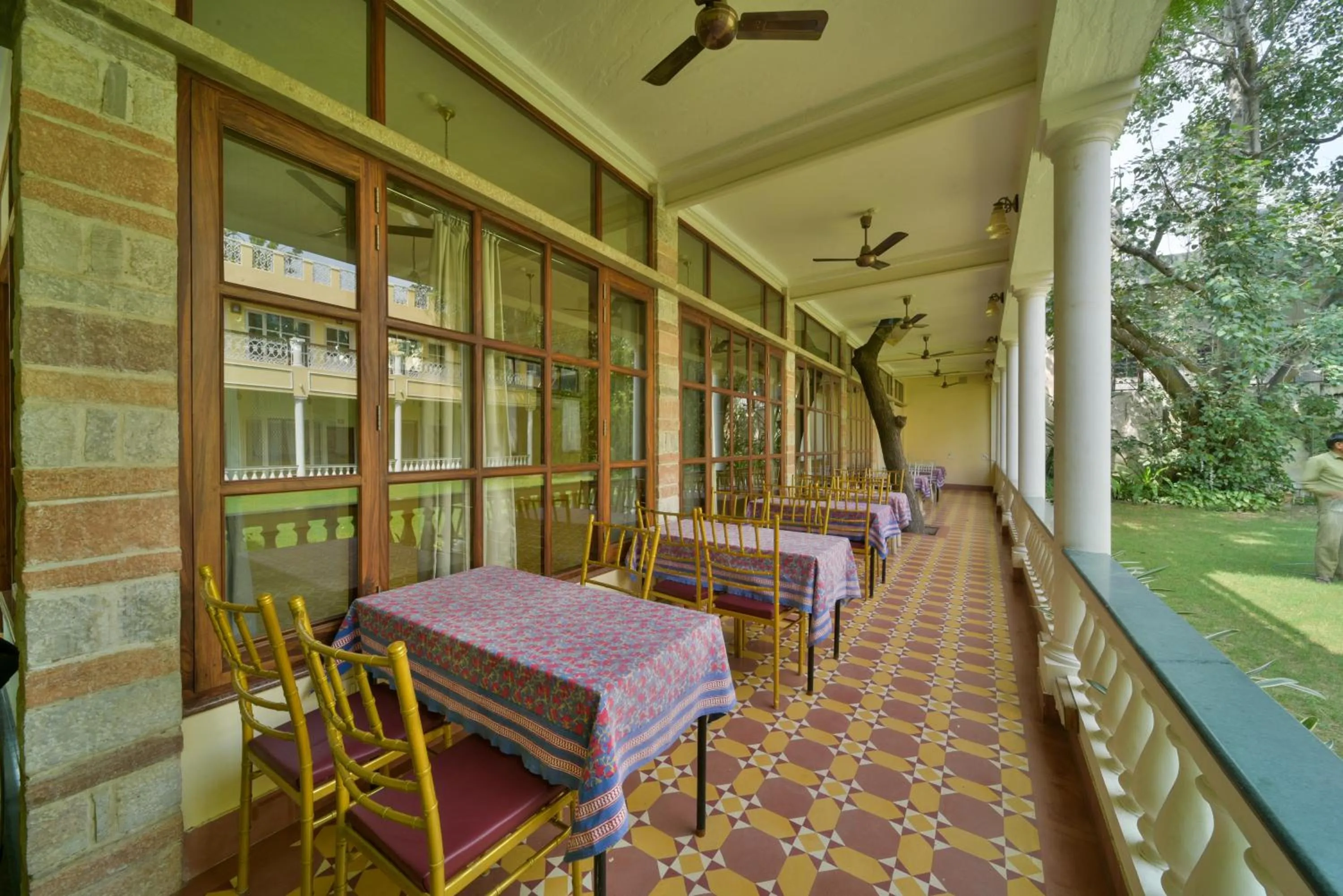 Dining area in Hotel Jai Niwas