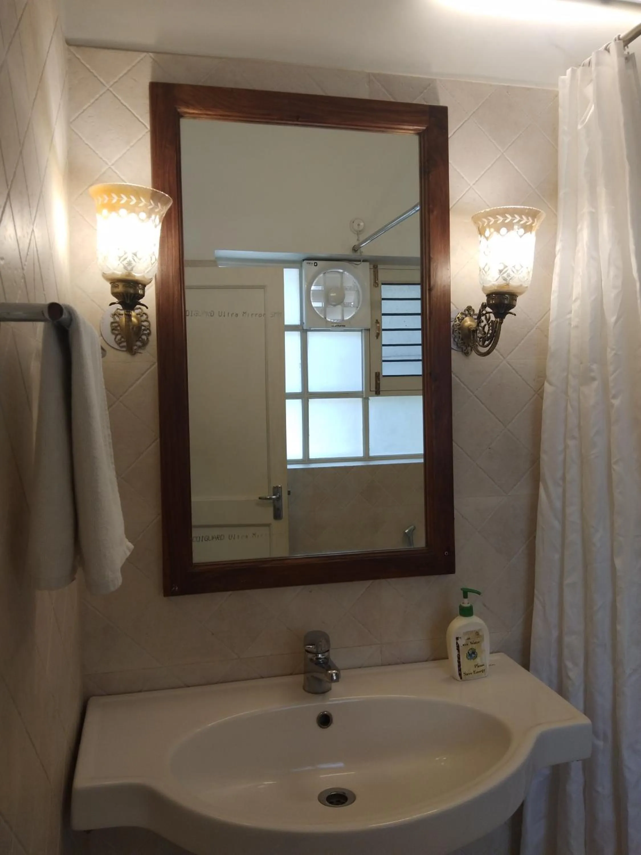 Bathroom in Hotel Jai Niwas