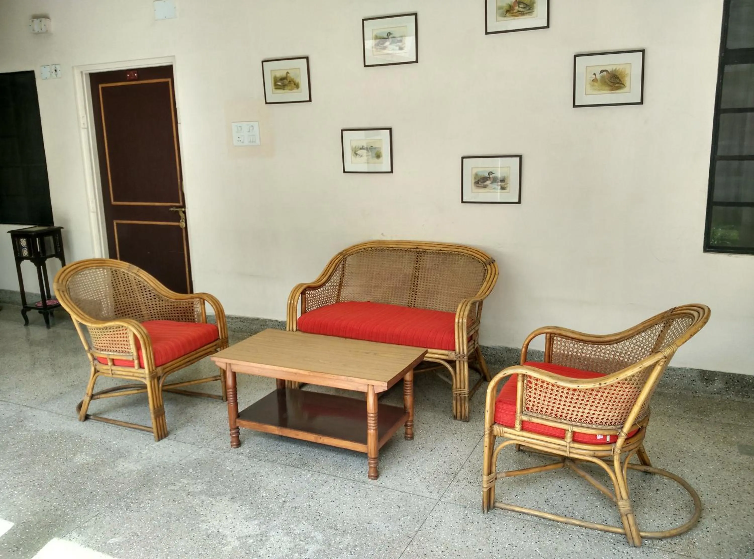 Property building in Hotel Jai Niwas