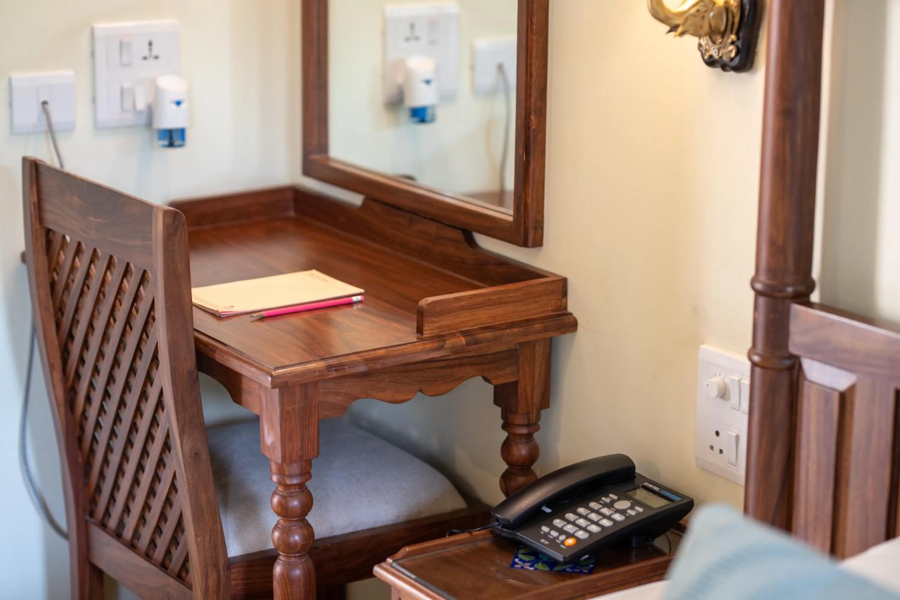 Bedroom in Hotel Jai Niwas