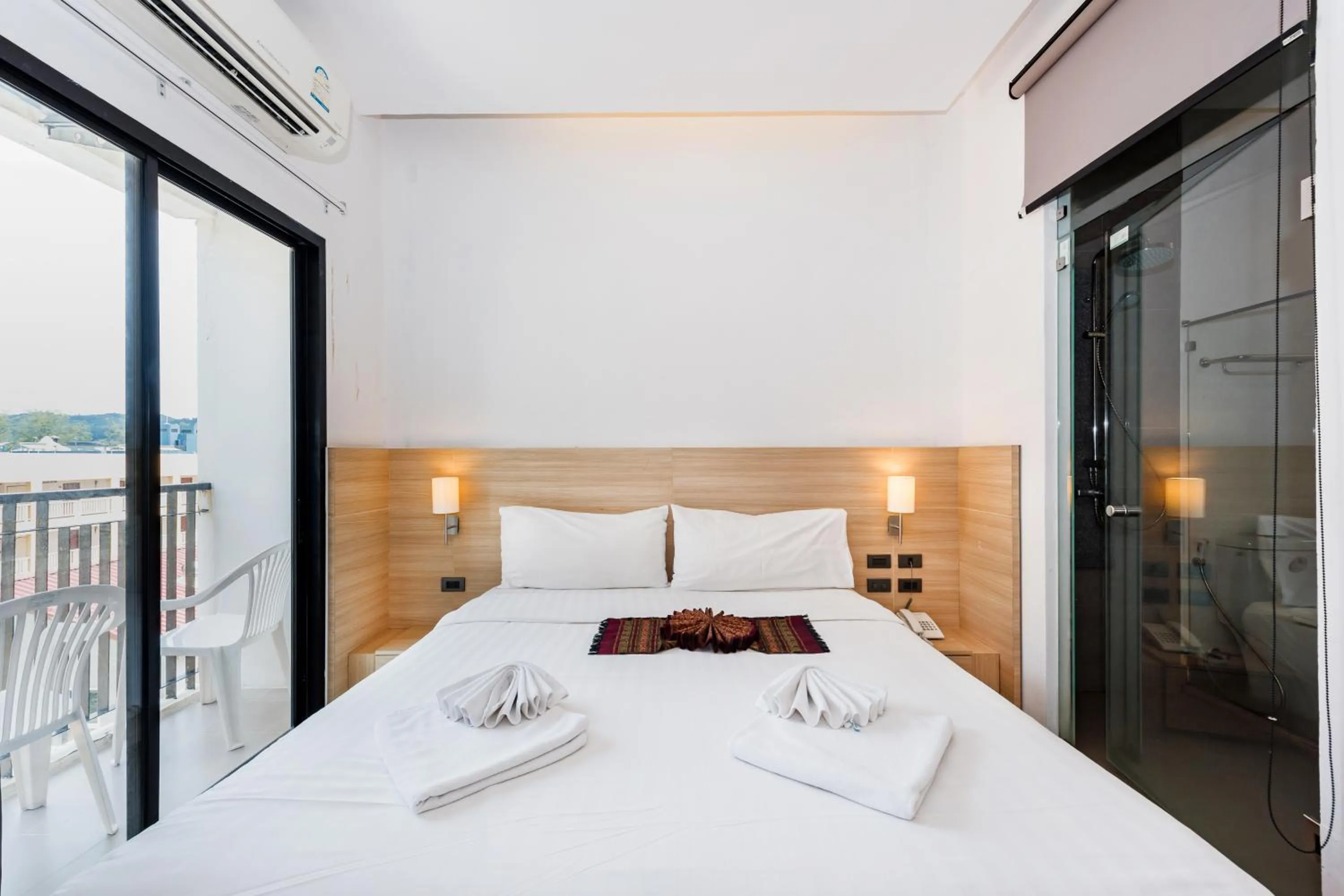 Bedroom in My Hotel Phuket (SHA Extra Plus)