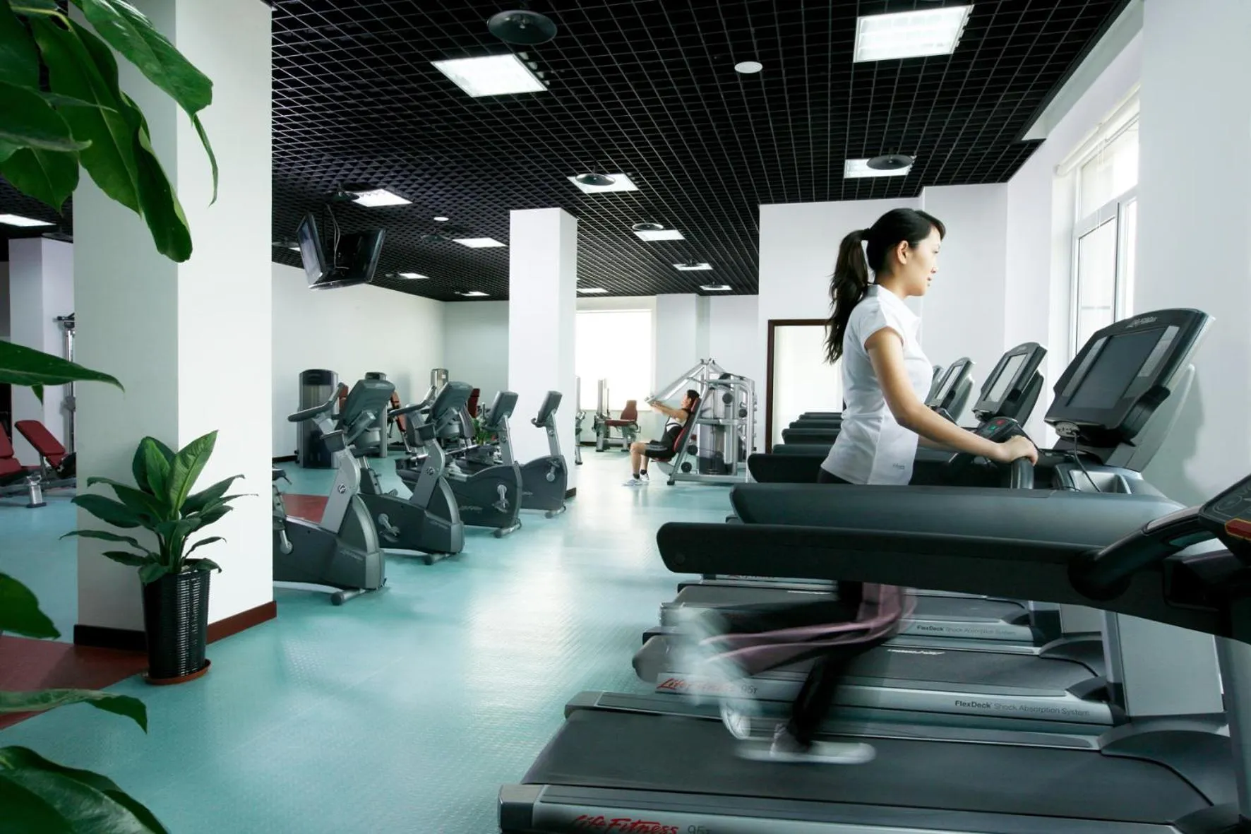Fitness centre/facilities in Tianjin Saixiang Hotel