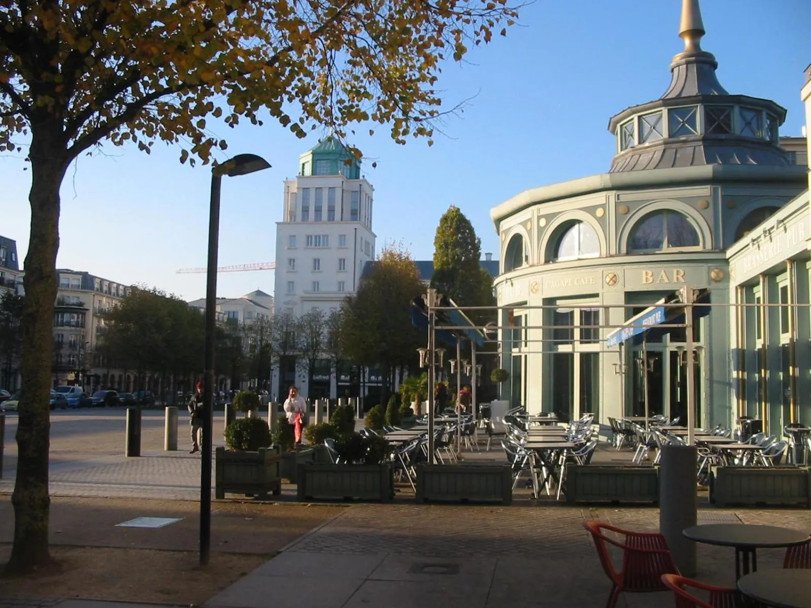 Le Charleston 3p 5 minutes Disney Parking gratuit Terrasse