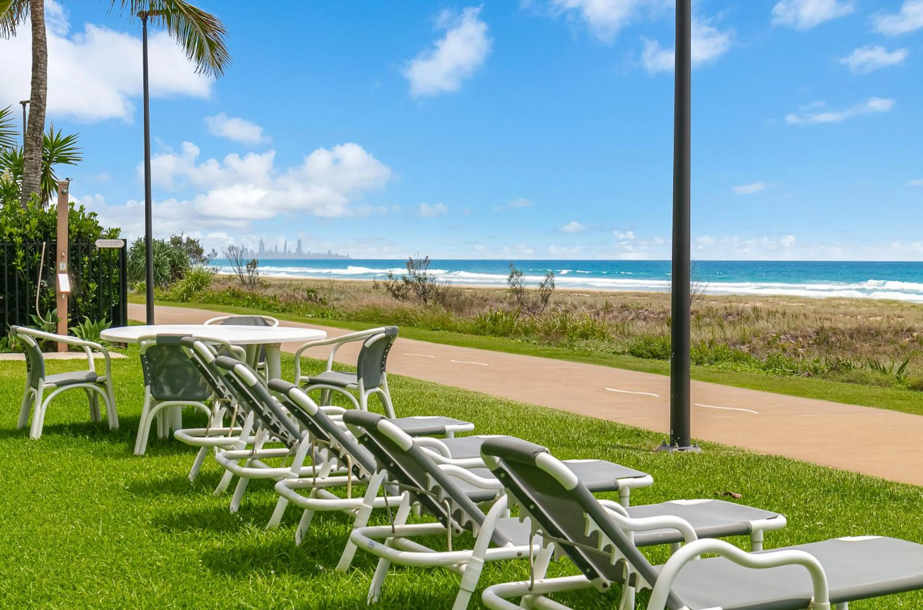 sunbed in Oceanside Resort - Absolute Beachfront Apartments