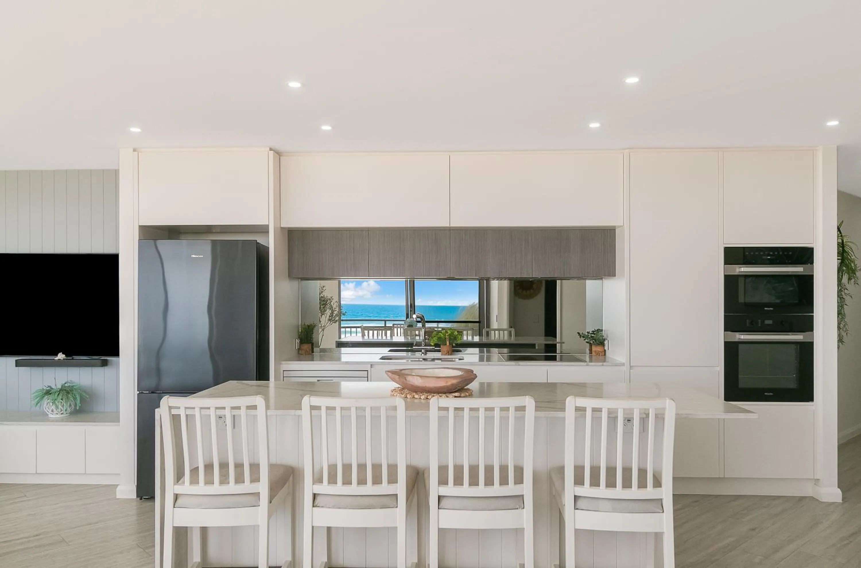 kitchen in Oceanside Resort - Absolute Beachfront Apartments