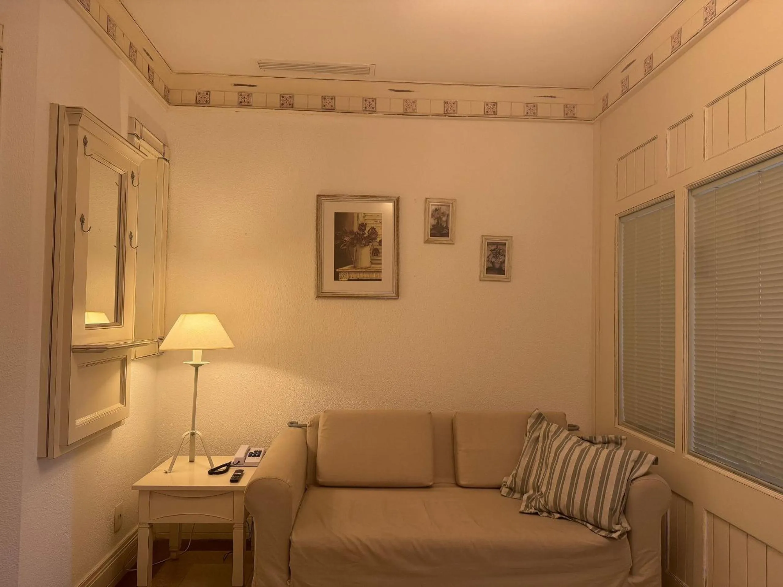 Seating area in Destino Floripa Jurerê In