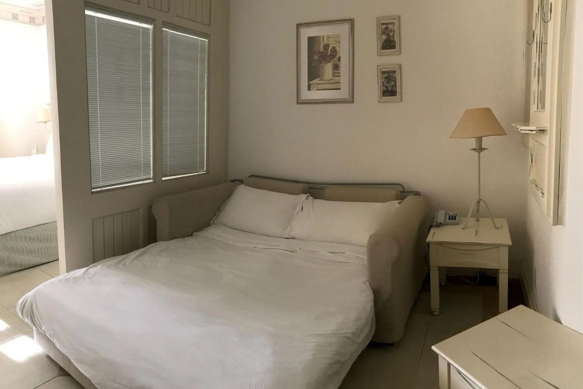 Communal lounge/ TV room, Bed in IL Campanario é Destino Floripa