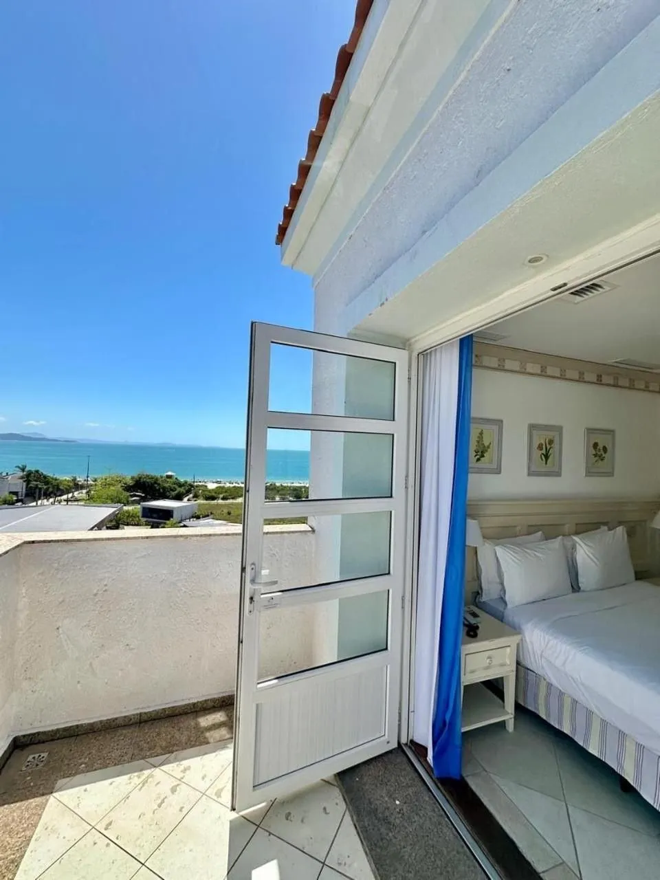 Bed in Destino Floripa Jurerê In