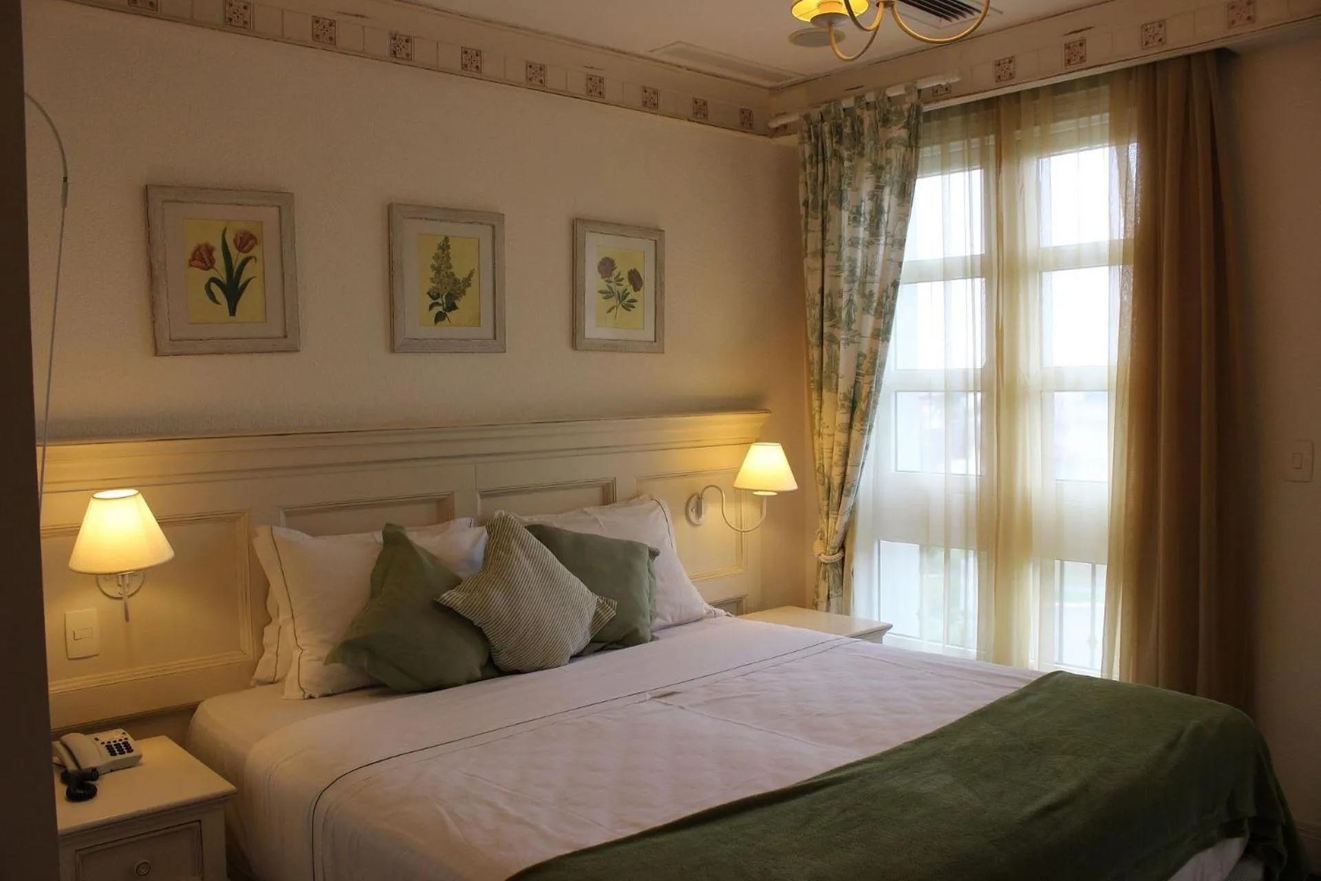 Bedroom, Bed in IL Campanario é Destino Floripa