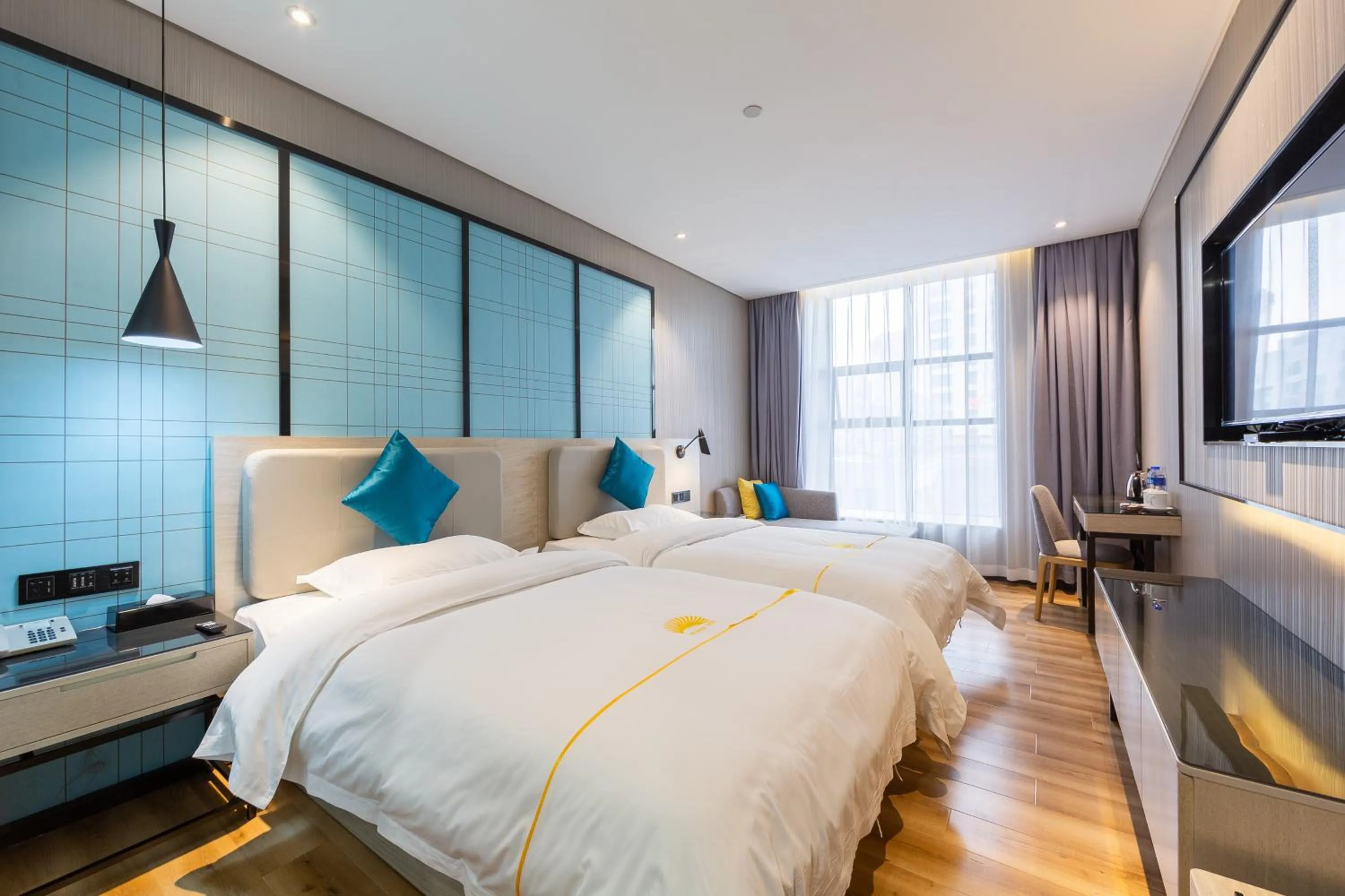Bed in 朗逸商务酒店 Warm Yes Hotel-广交会期间提供免费穿梭巴士