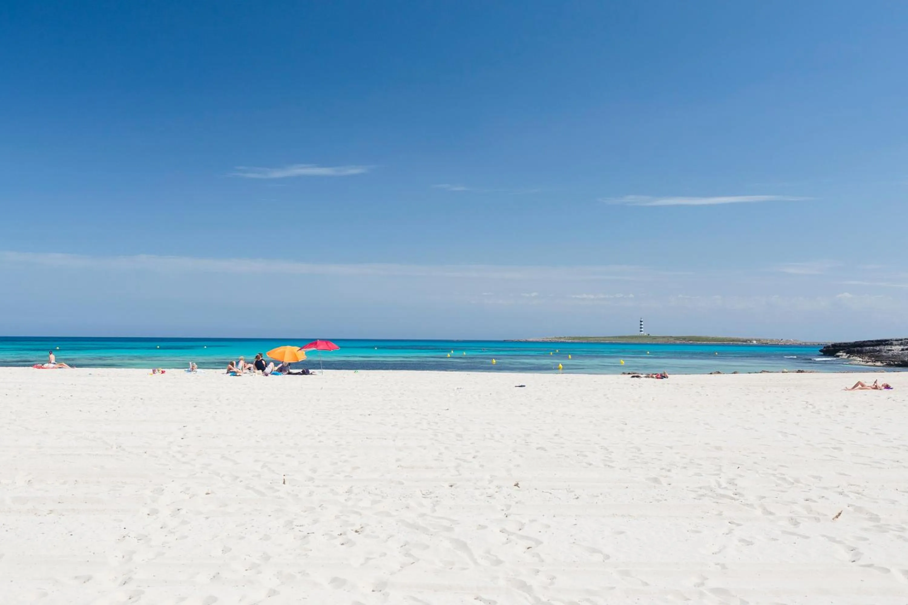 Beach in Bimbolla Apartaments