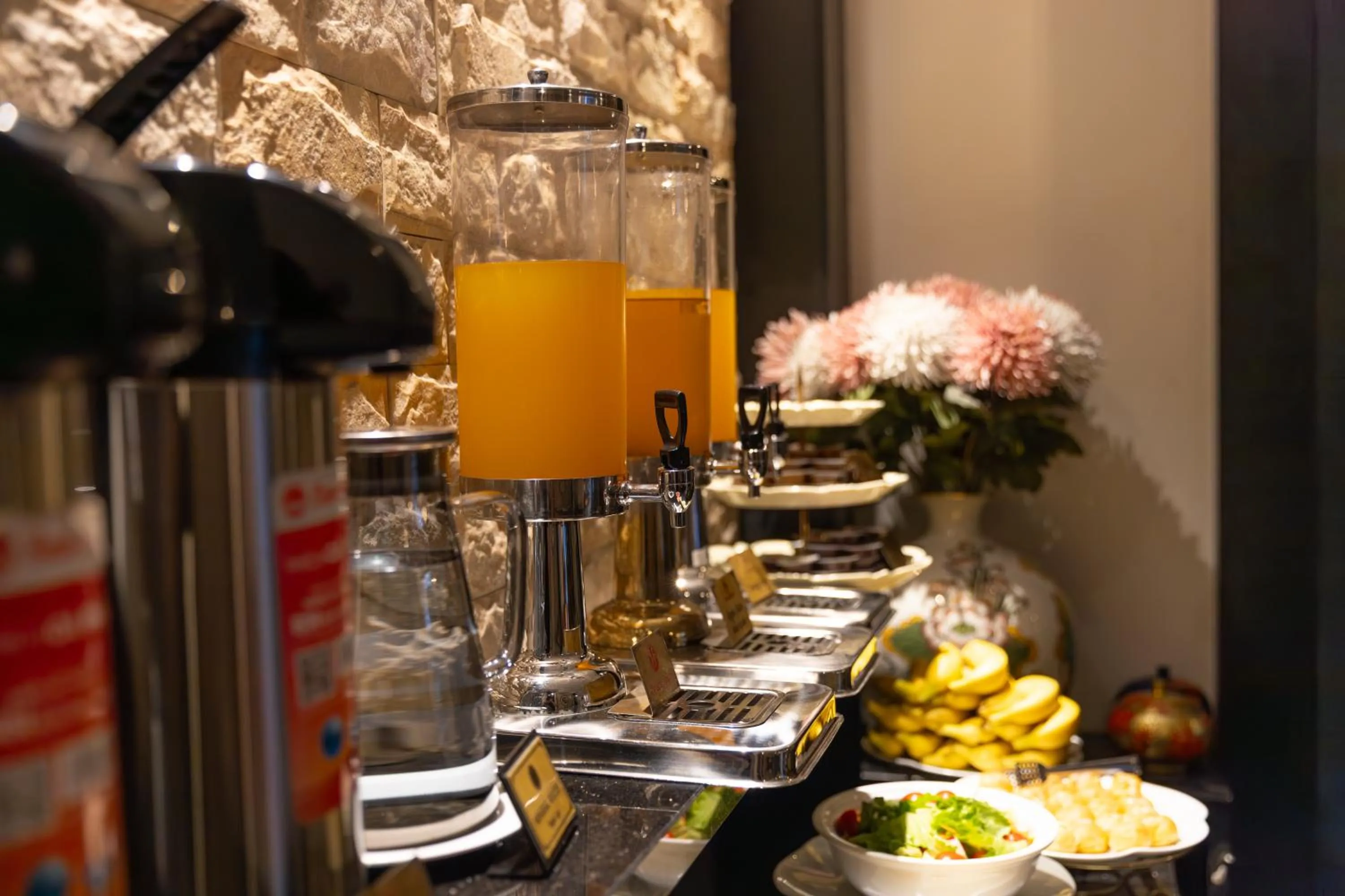 Breakfast in Hanoi House Hotel & Travel