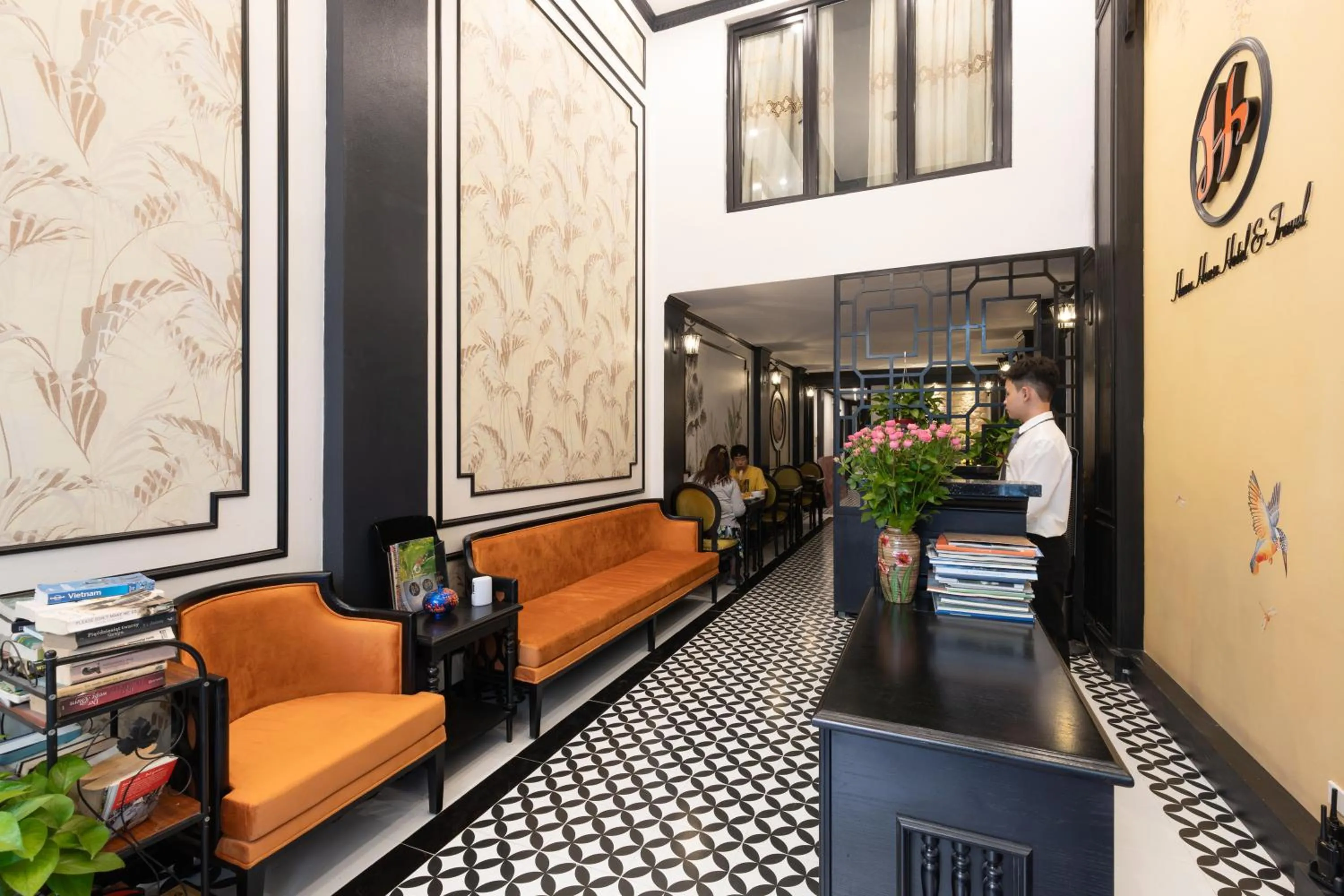 Property building in Hanoi House Hotel & Travel