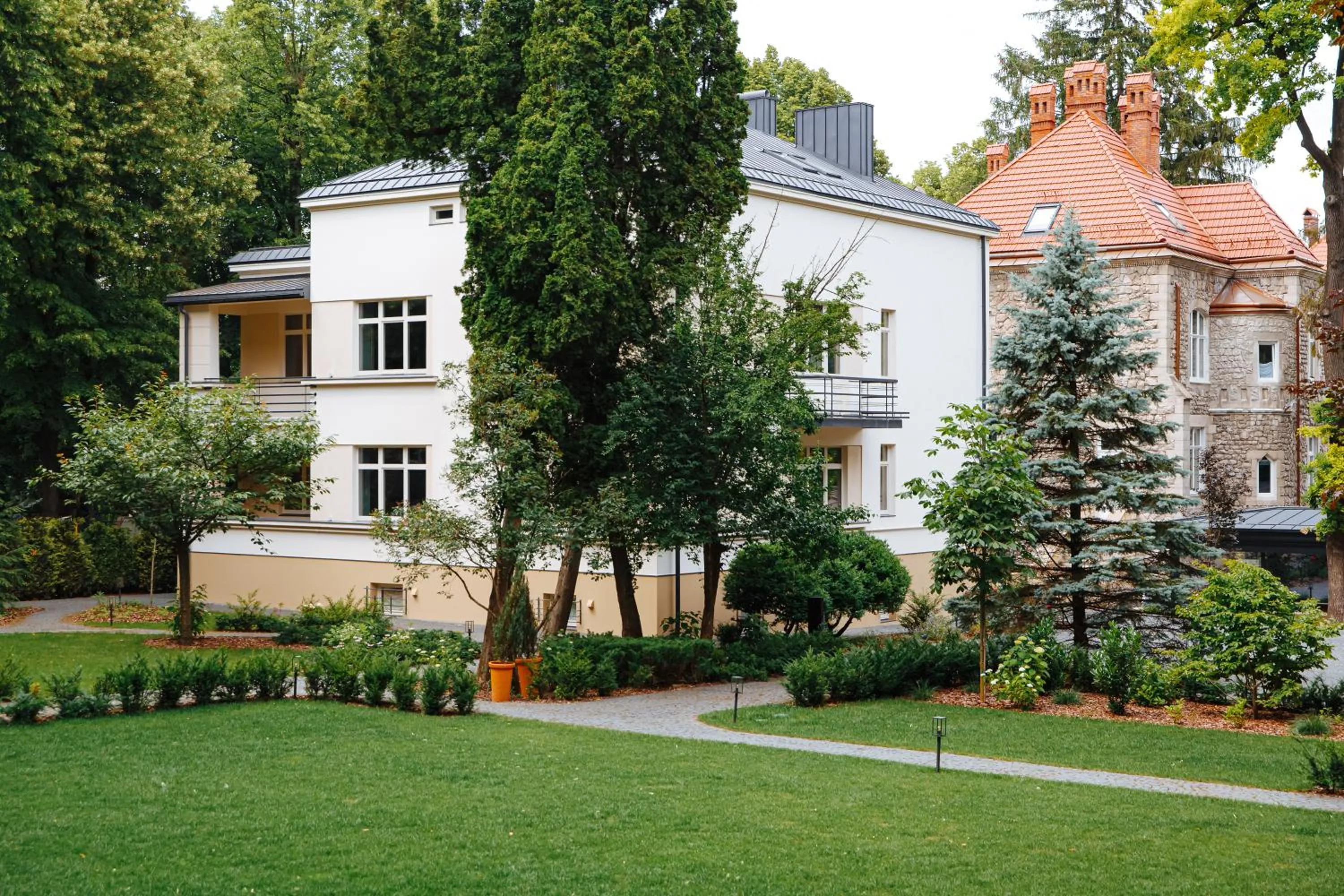 Property building in Lion's Castle Hotel