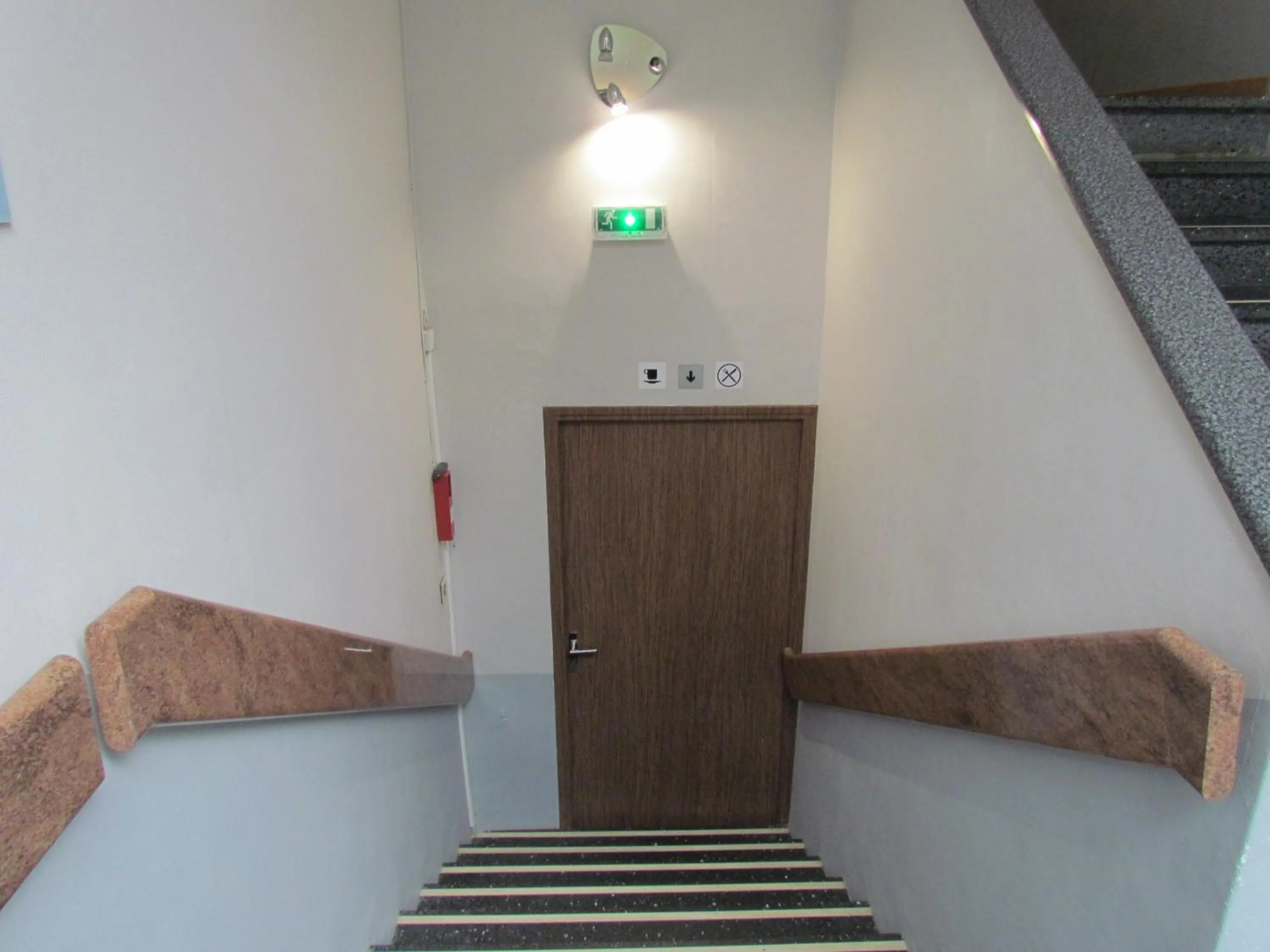 Living room in Hôtel La Rocade