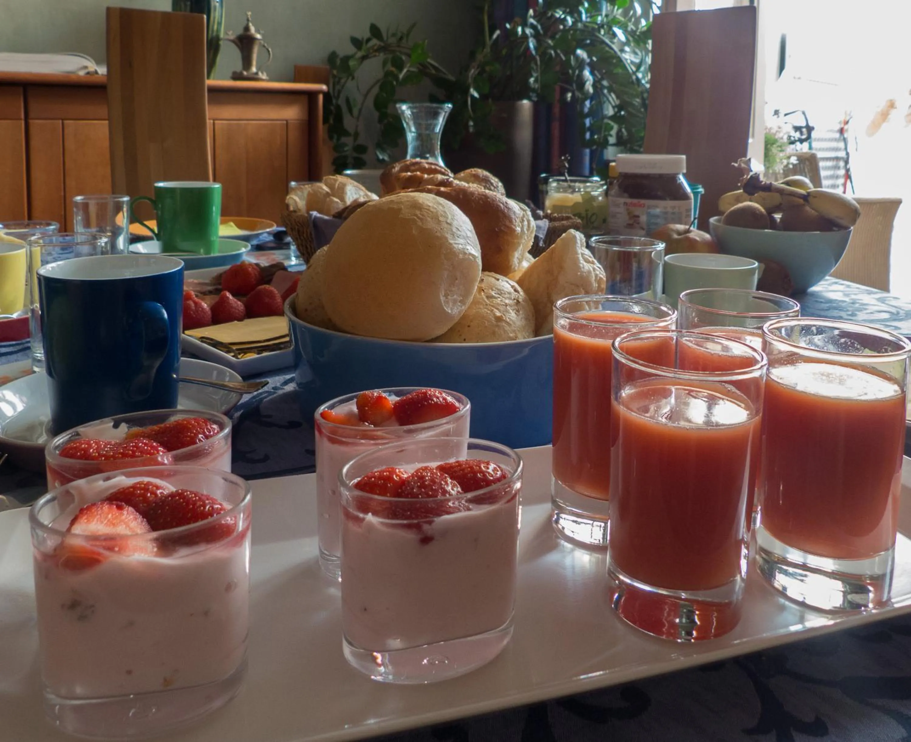 Food close-up in B&B E48