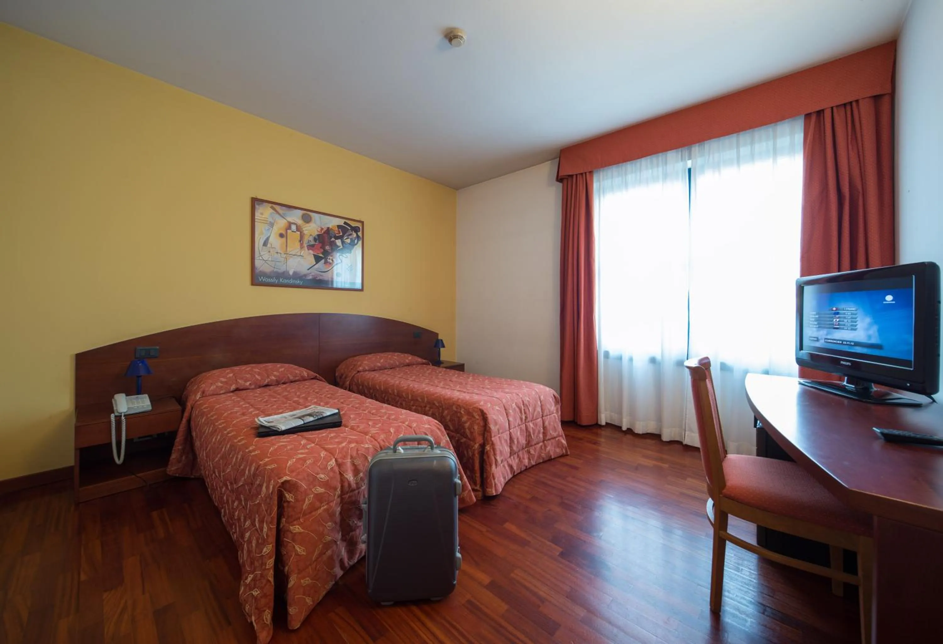 Photo of the whole room, Bed in Hotel La Cascata