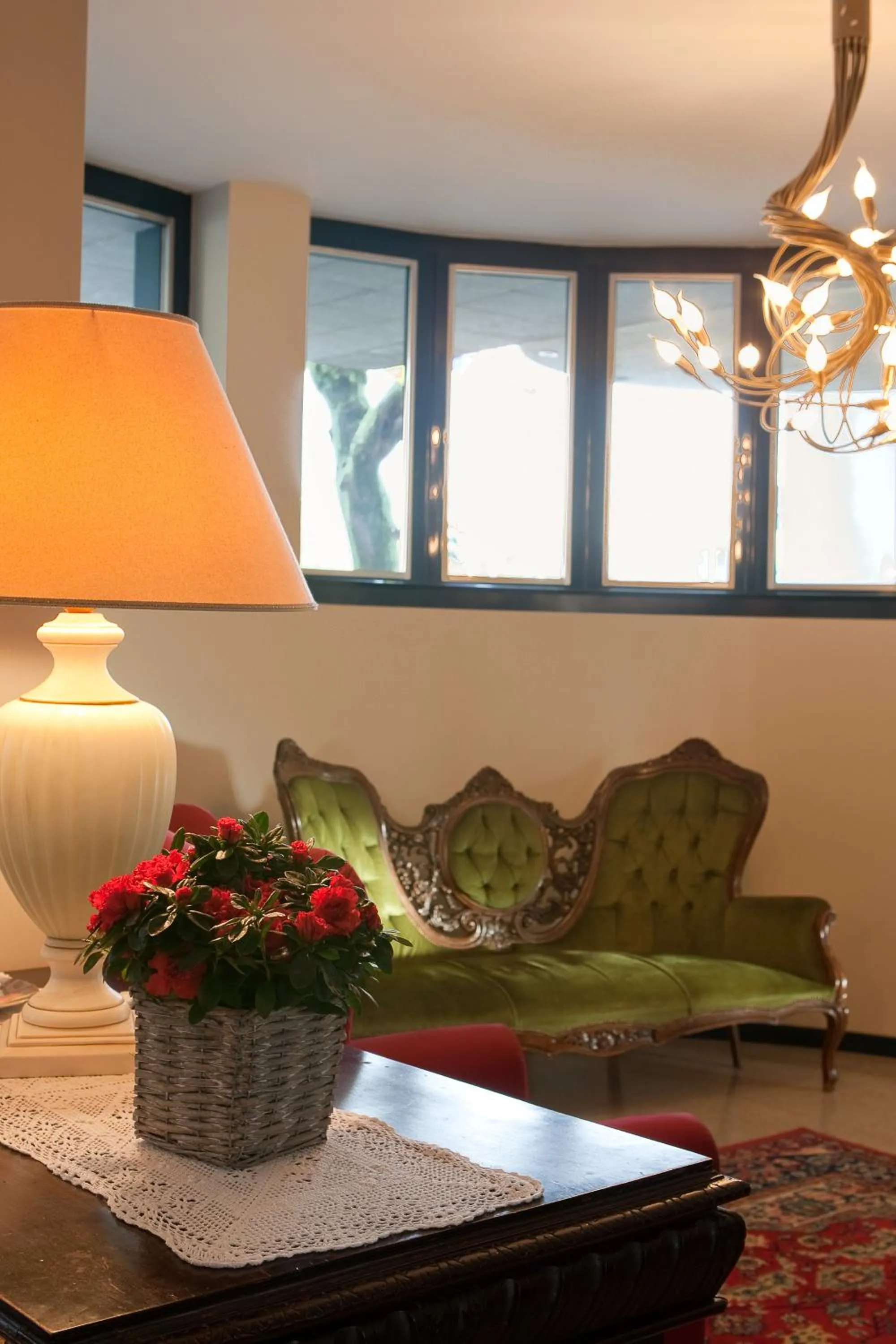 Seating area in Hotel La Cascata