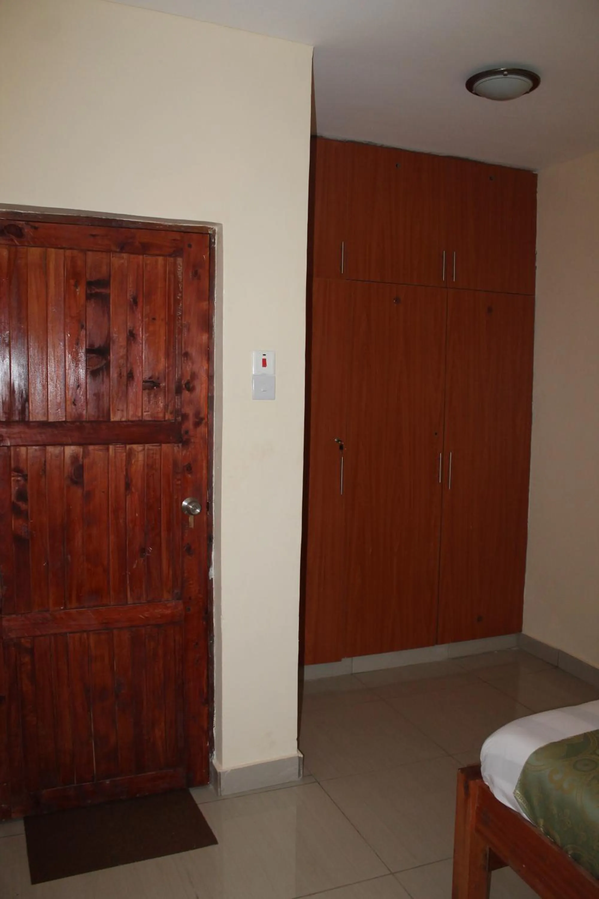 Bedroom in Oluwa Seun Beach Cottages, Mtwapa