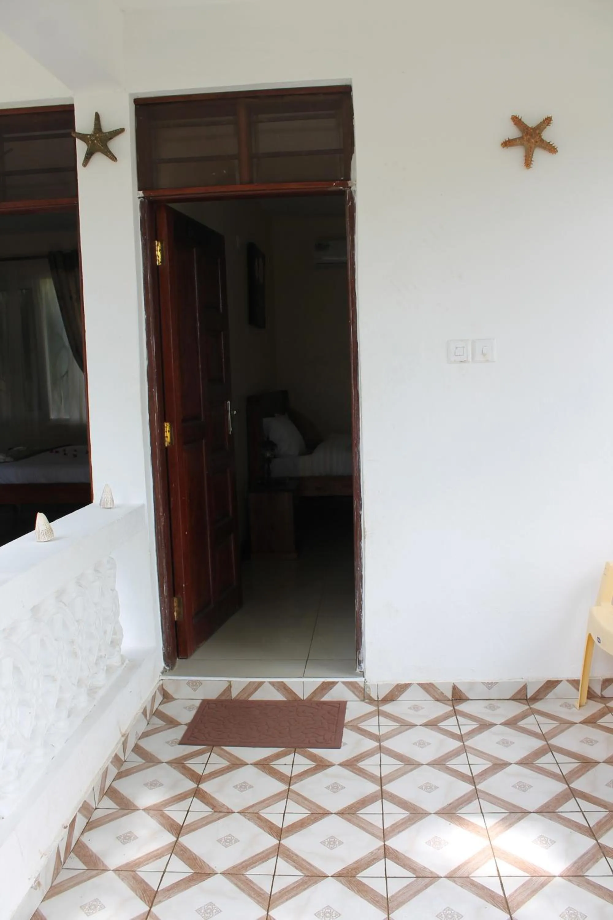 Balcony/Terrace in Oluwa Seun Beach Cottages, Mtwapa