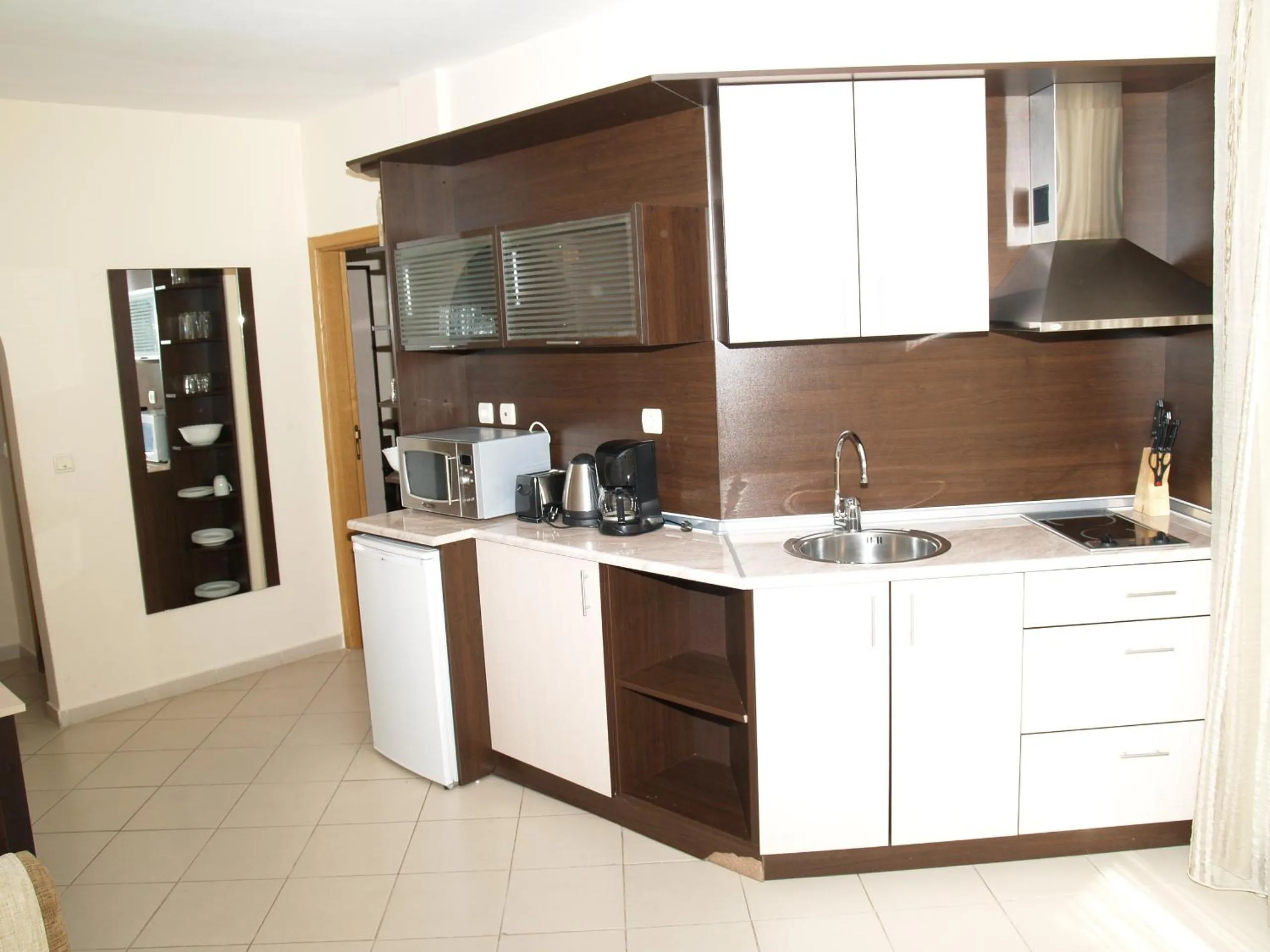 Coffee/tea facilities in Laguna Beach Resort & Spa