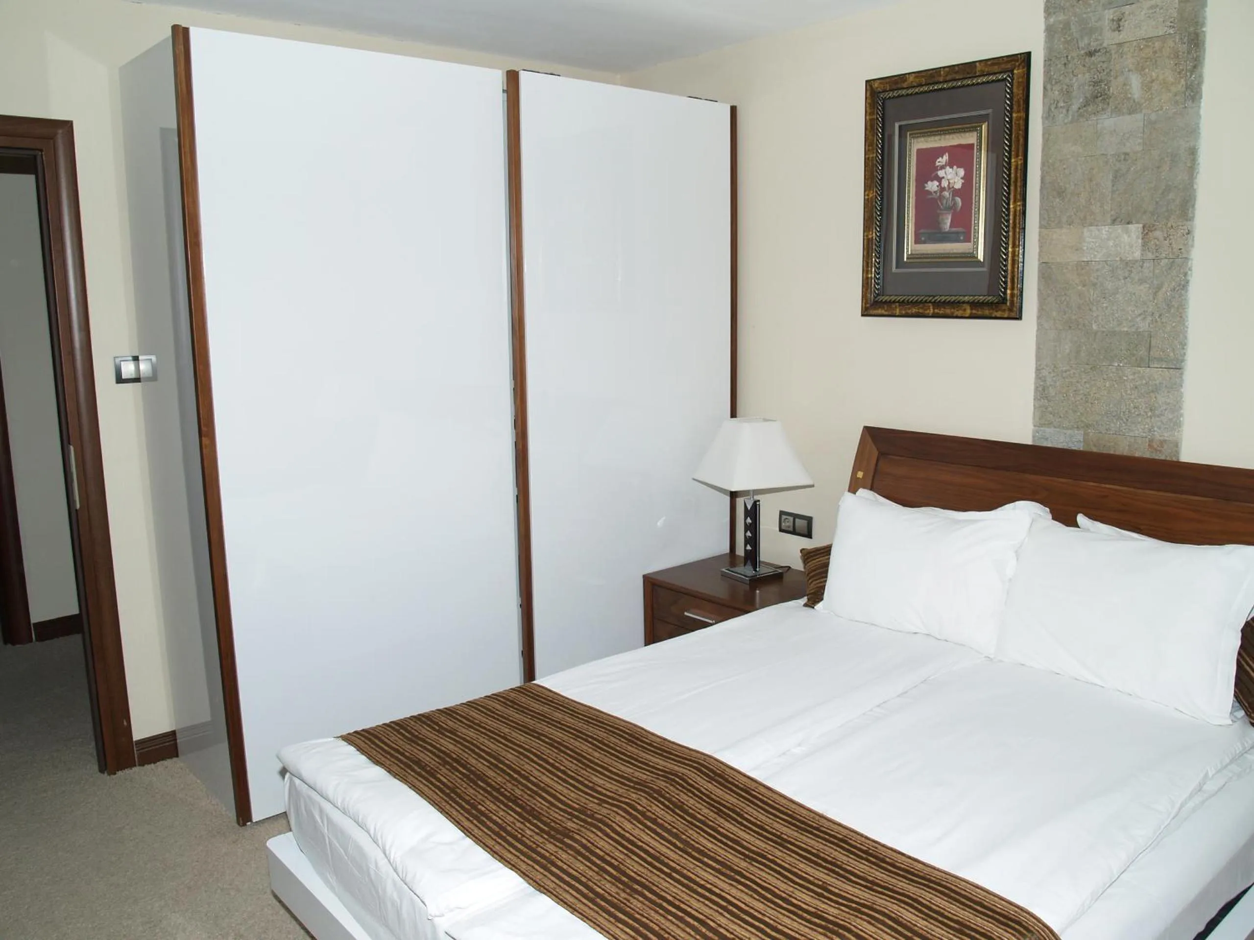 Bed in Laguna Beach Resort & Spa